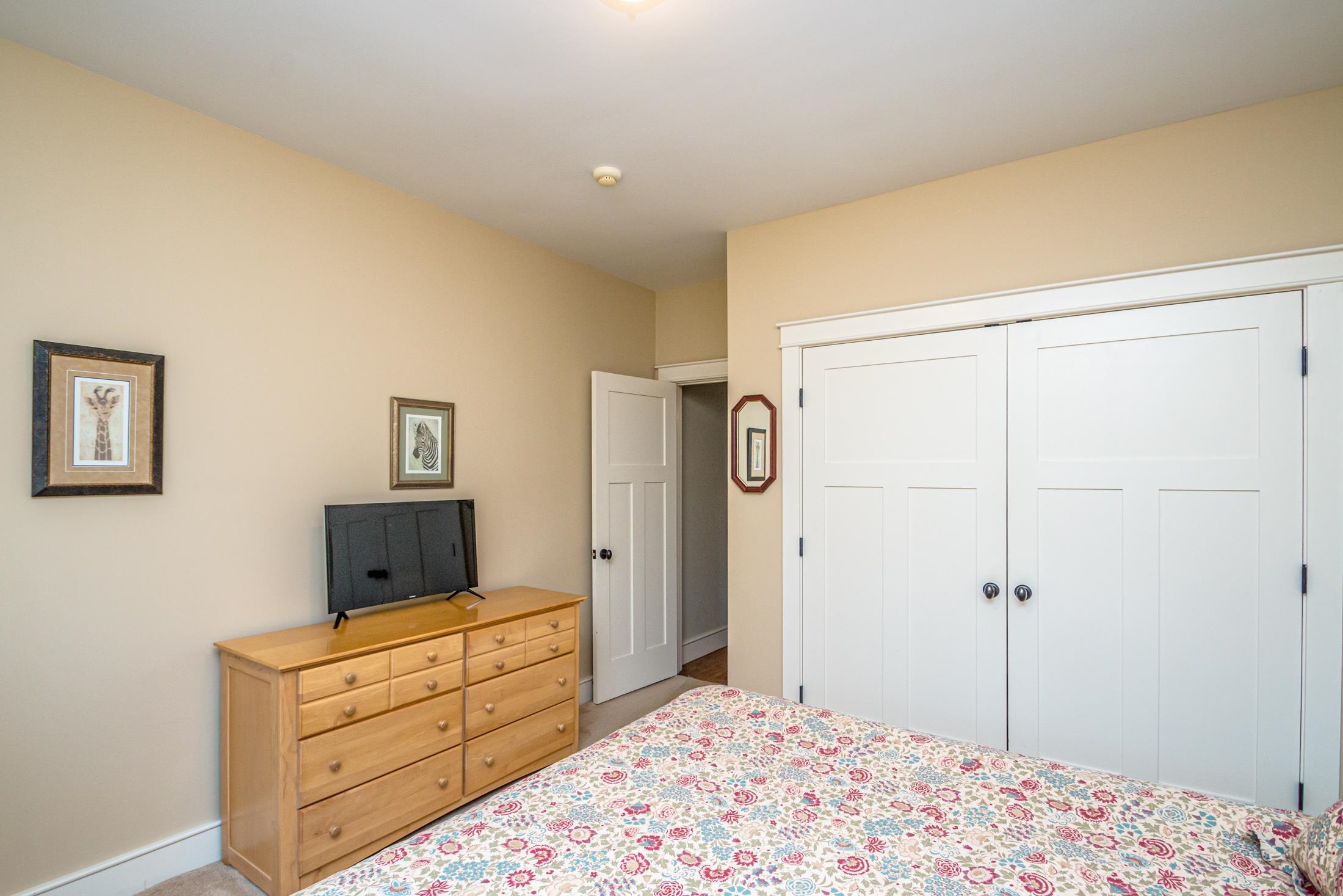 47 Oxbow Ln, Conway, NH 03818