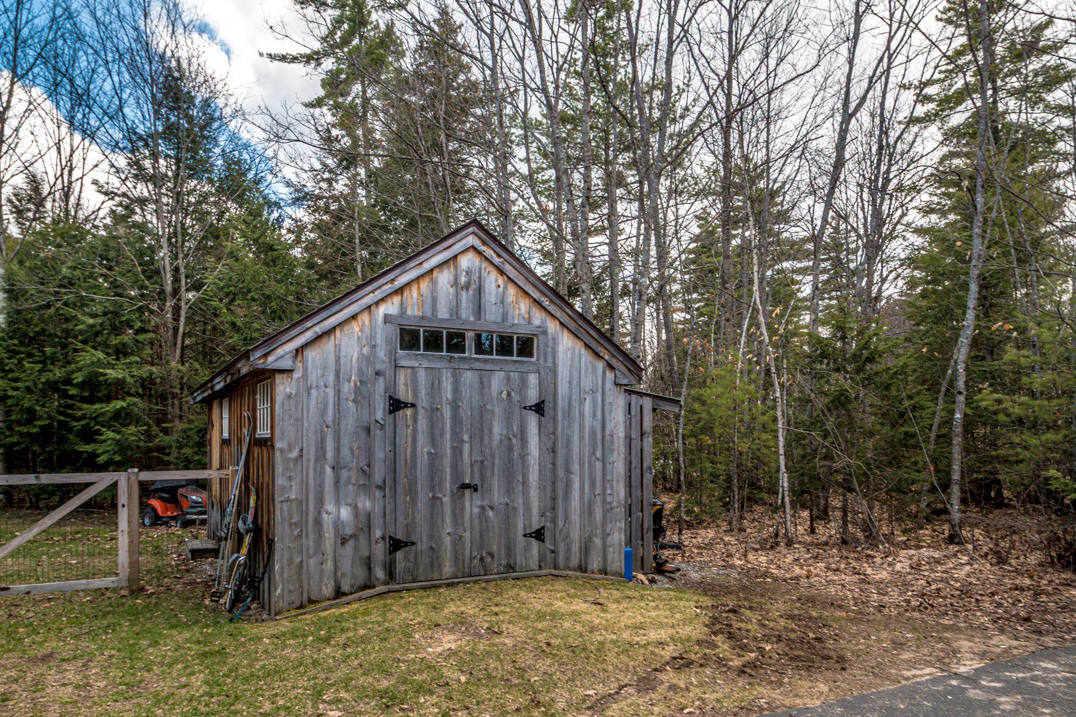 47 Oxbow Ln, Conway, NH 03818