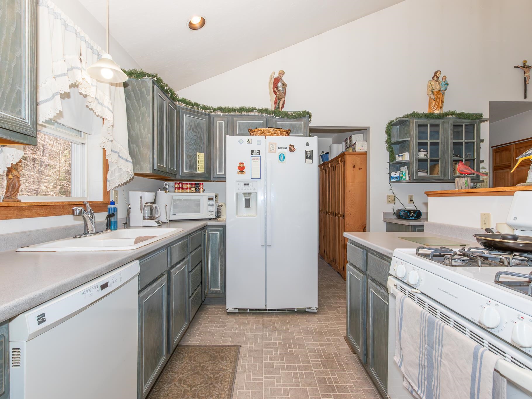 100 Tully Brook Rd, Richmond, NH 03470