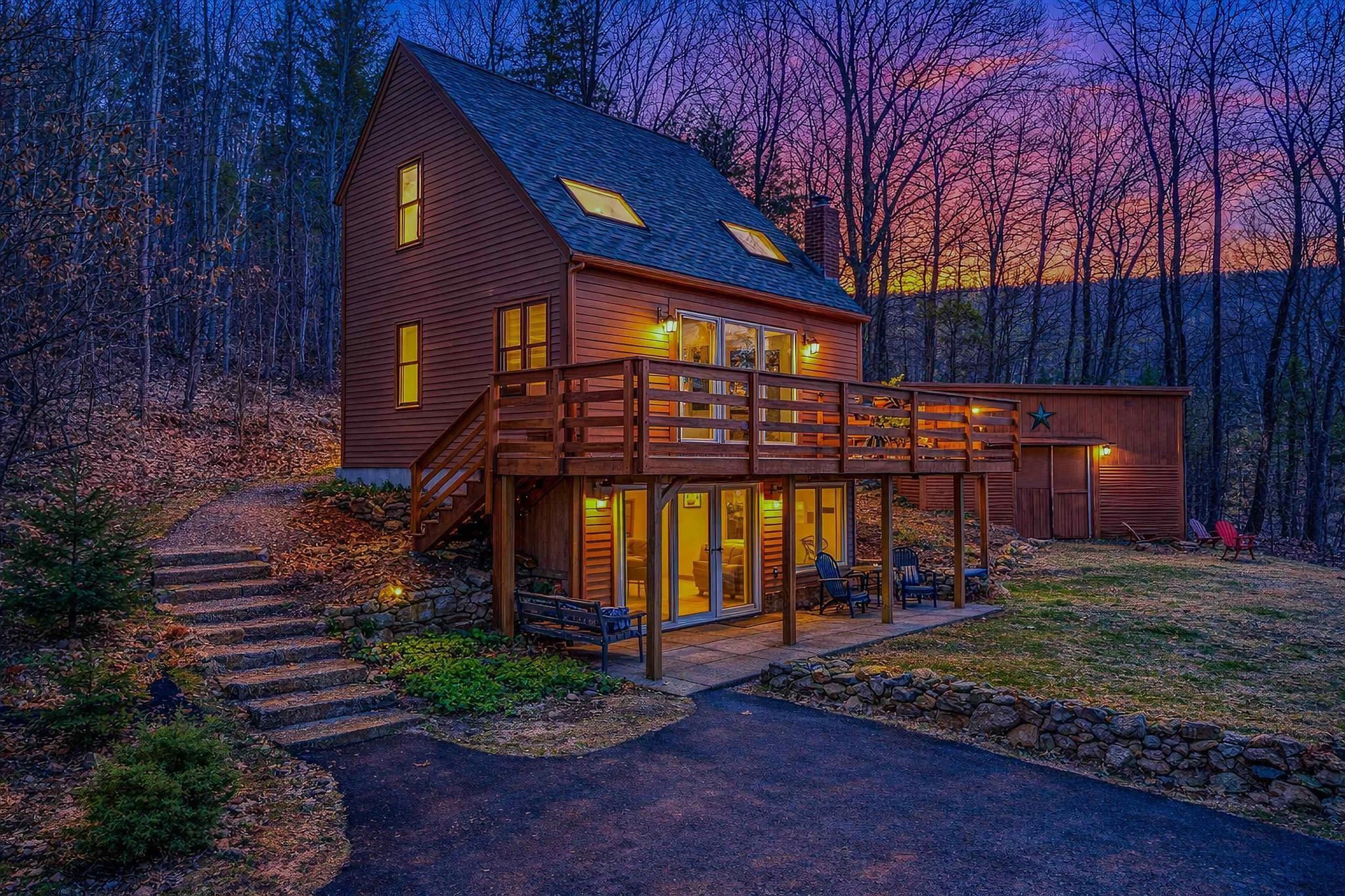 30 Porcupine Dr, Campton, NH 03223