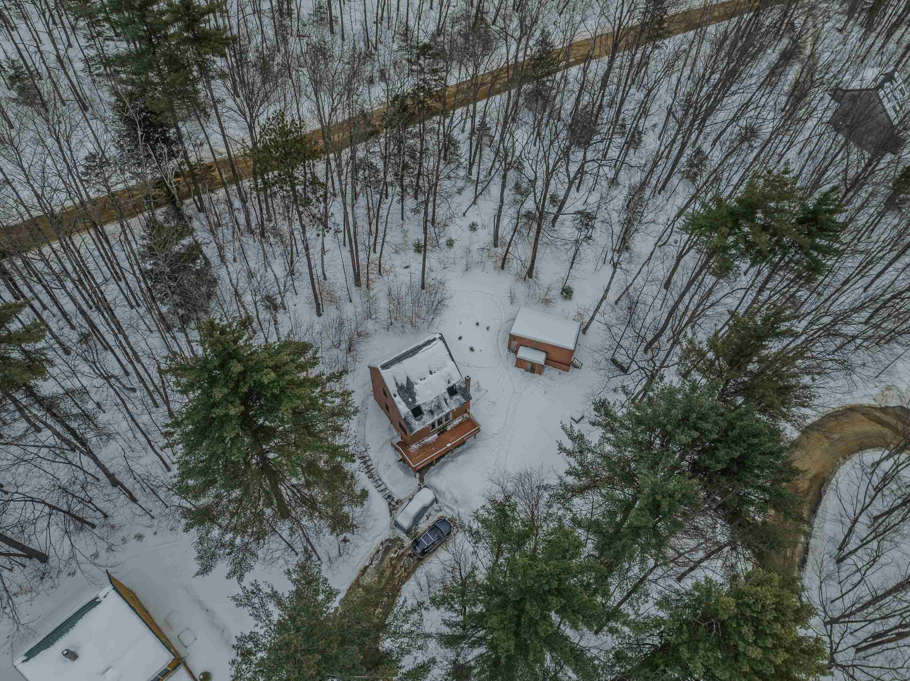 30 Porcupine Dr, Campton, NH 03223
