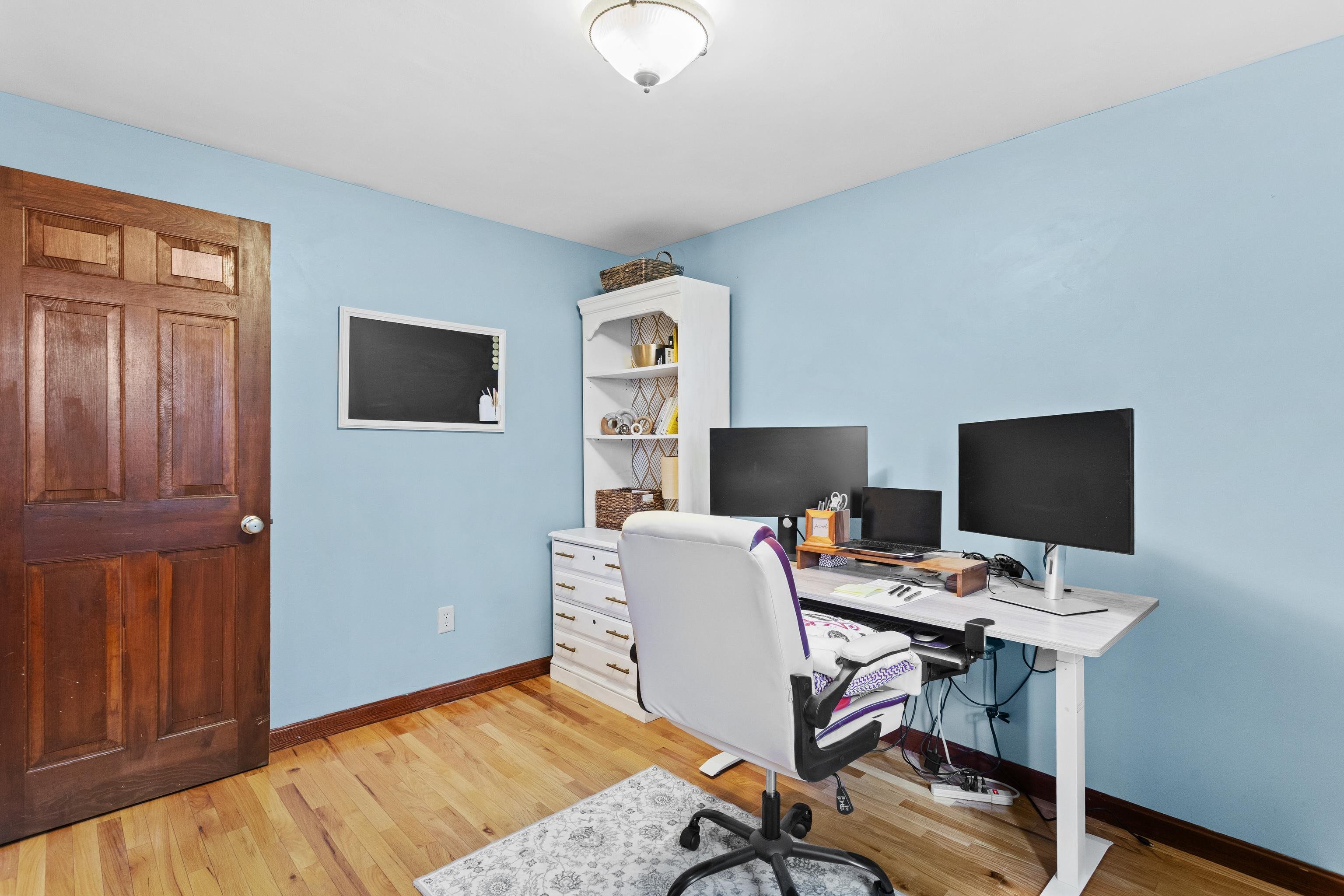 345 Davison Rd, Henniker, NH 03242