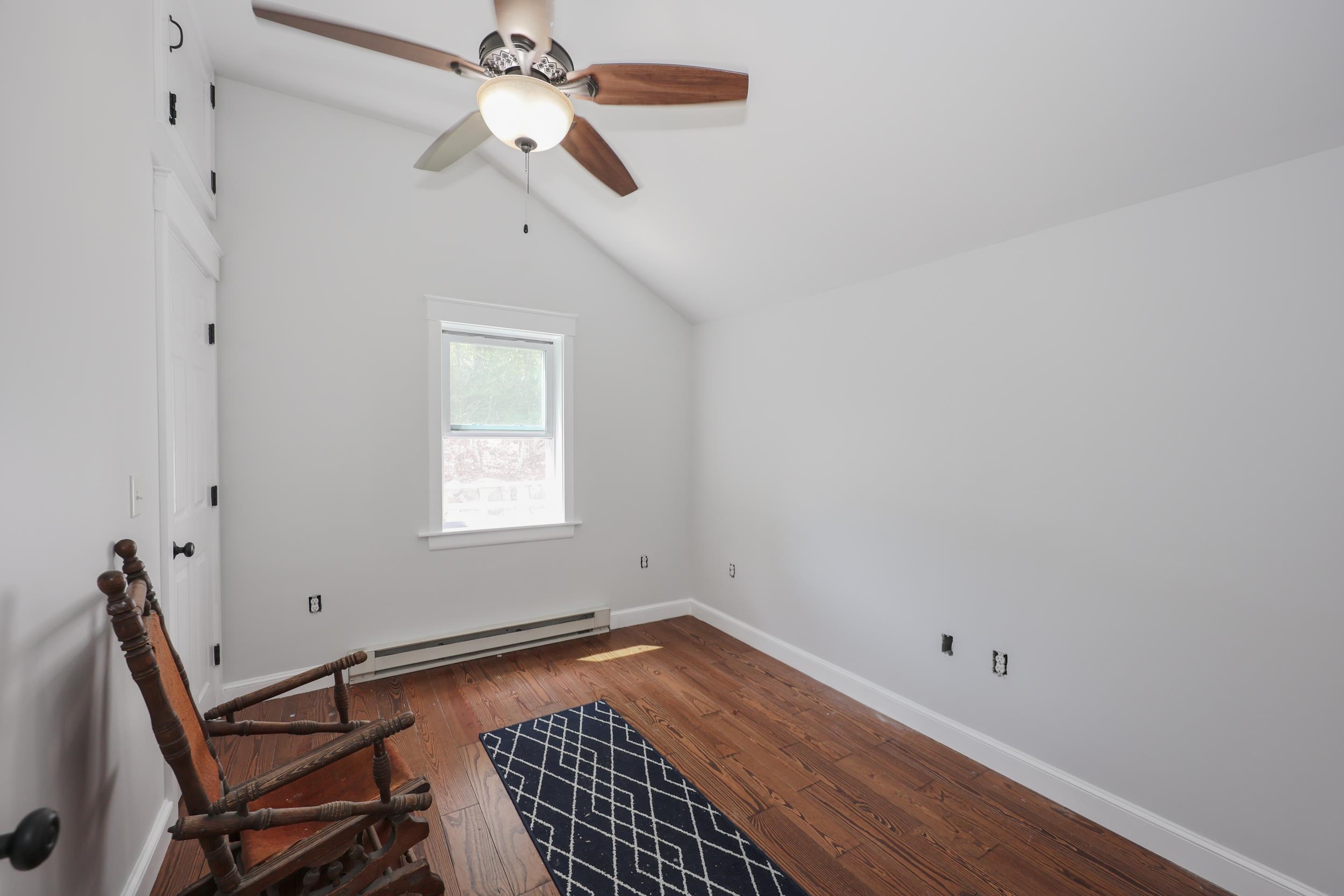 222 Hampstead Rd, Derry, NH 03038