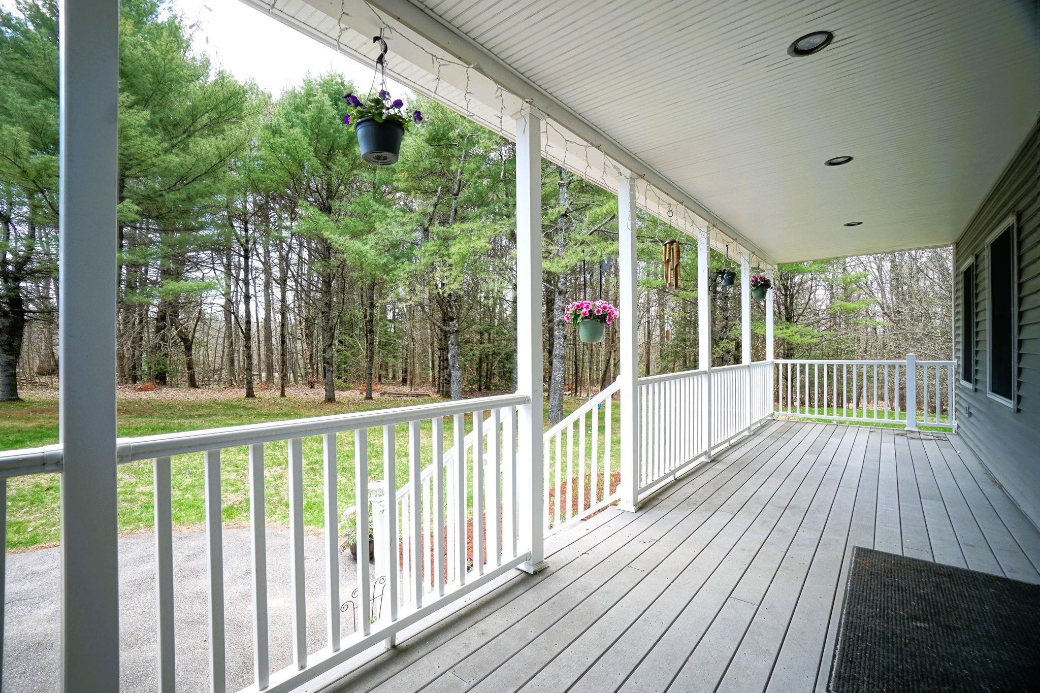 140 Province Rd, Gilmanton, NH 03237