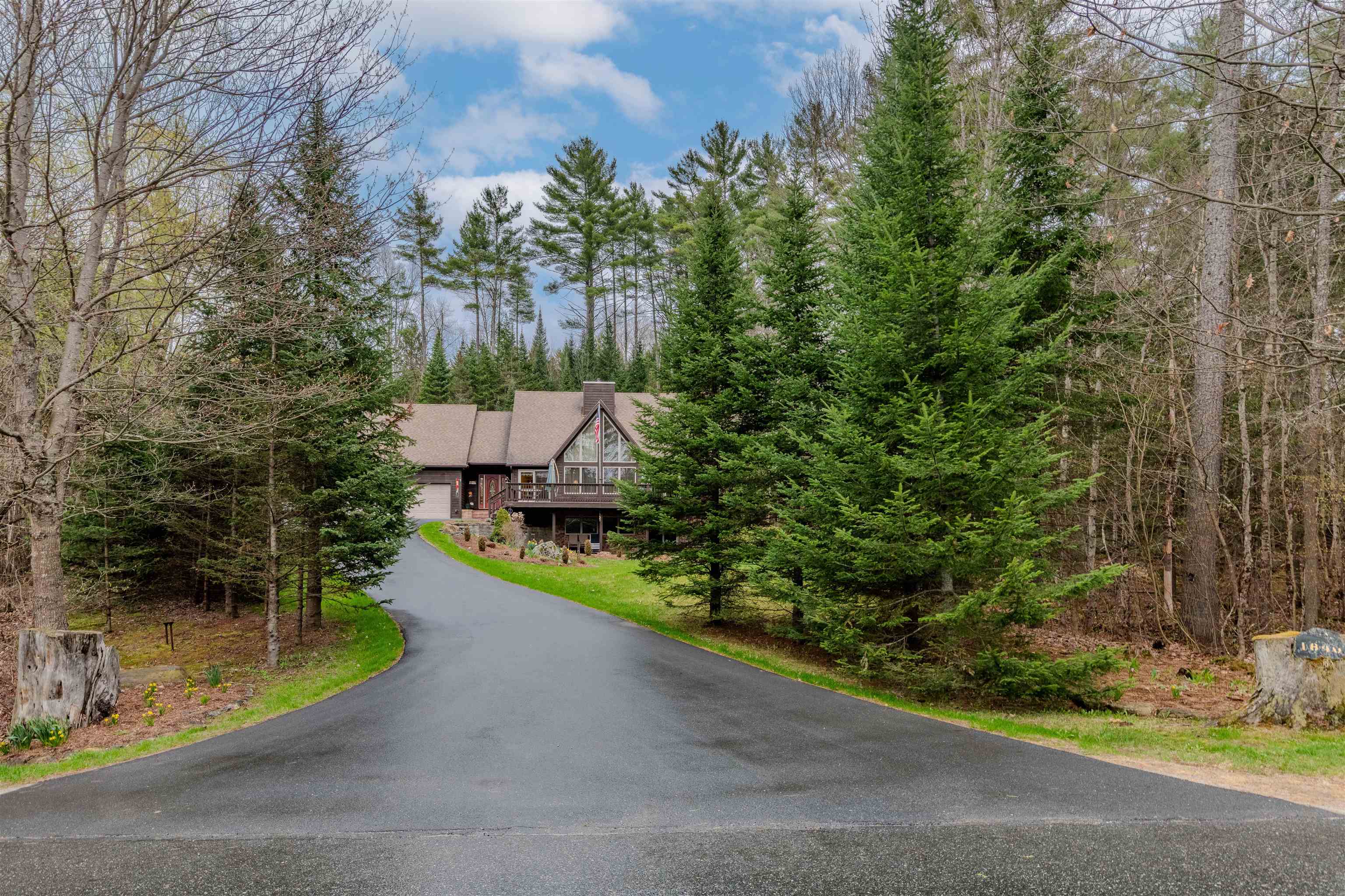 1840 French Pond Rd, Haverhill, NH 03785