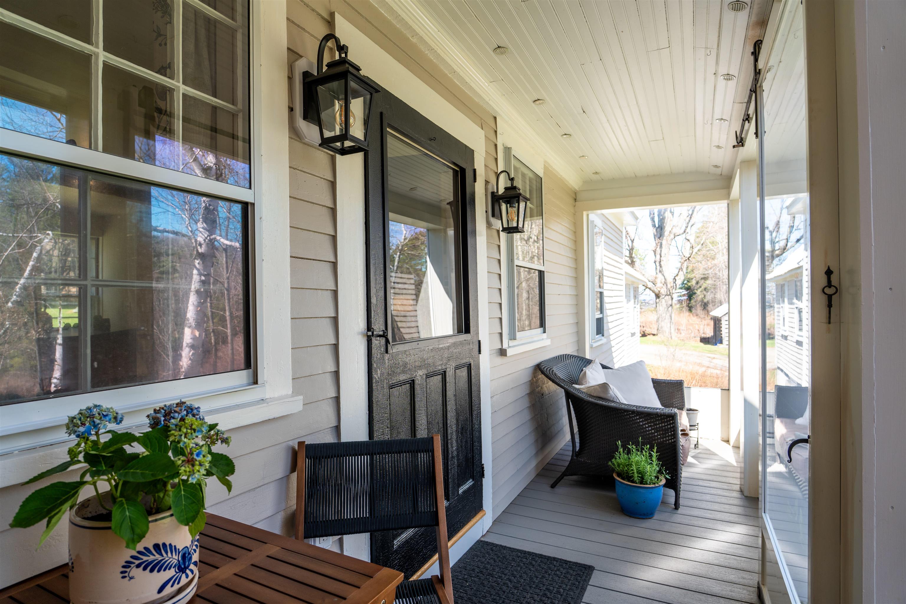 994 Pearl Lake Rd, Sugar Hill, NH 03586