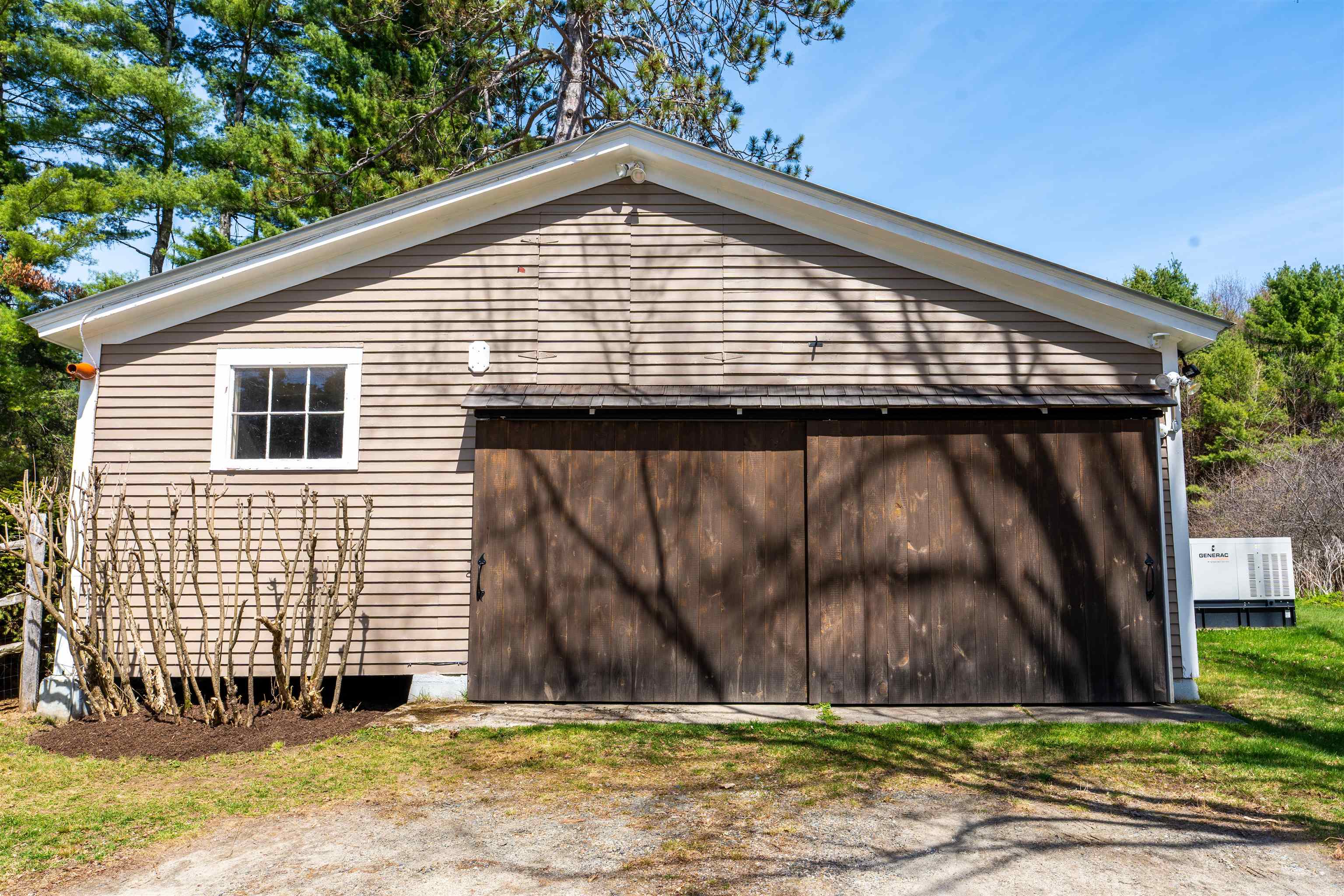 994 Pearl Lake Rd, Sugar Hill, NH 03586