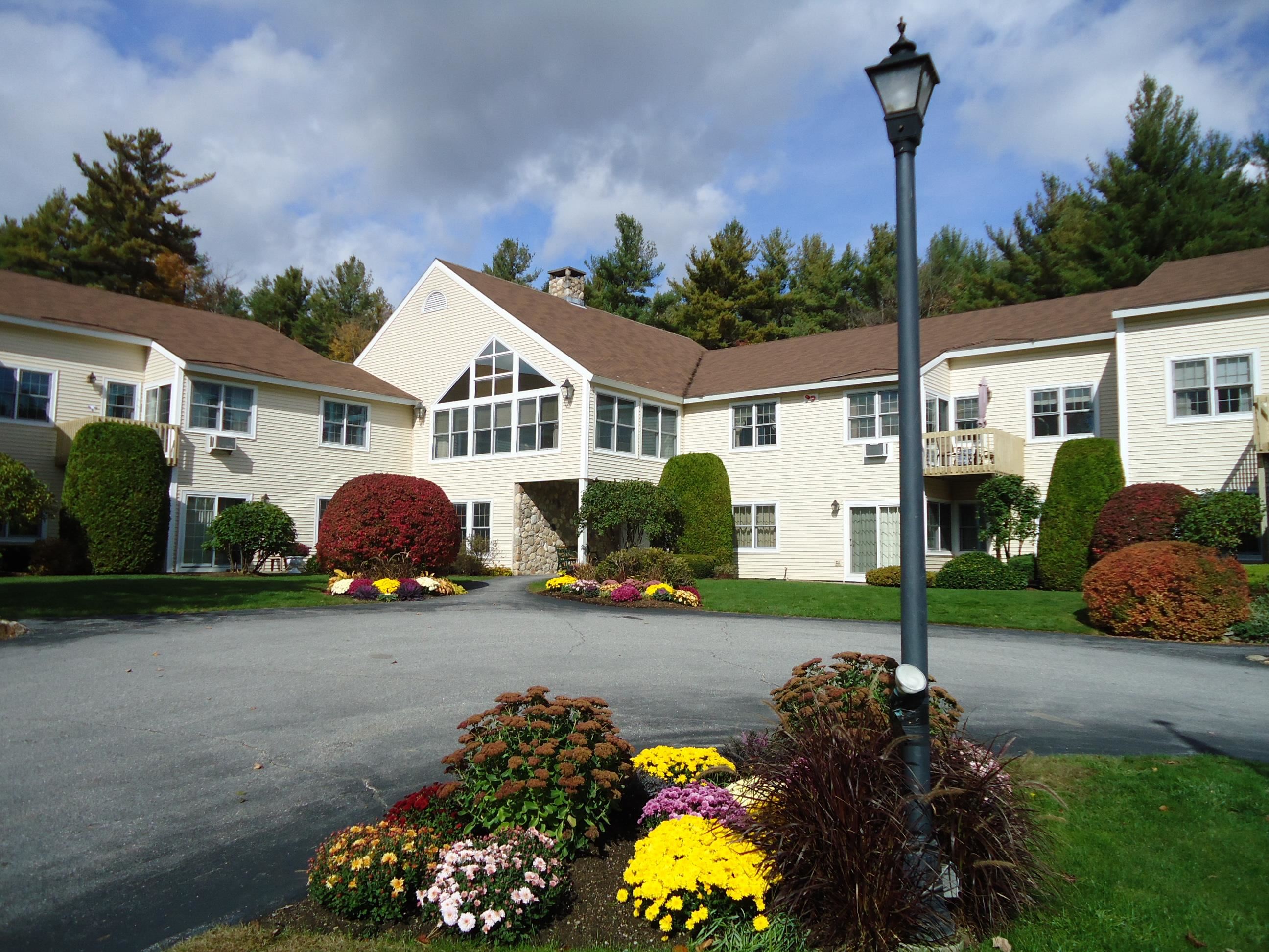 332 Parkside Rd #2, New London, NH 03257