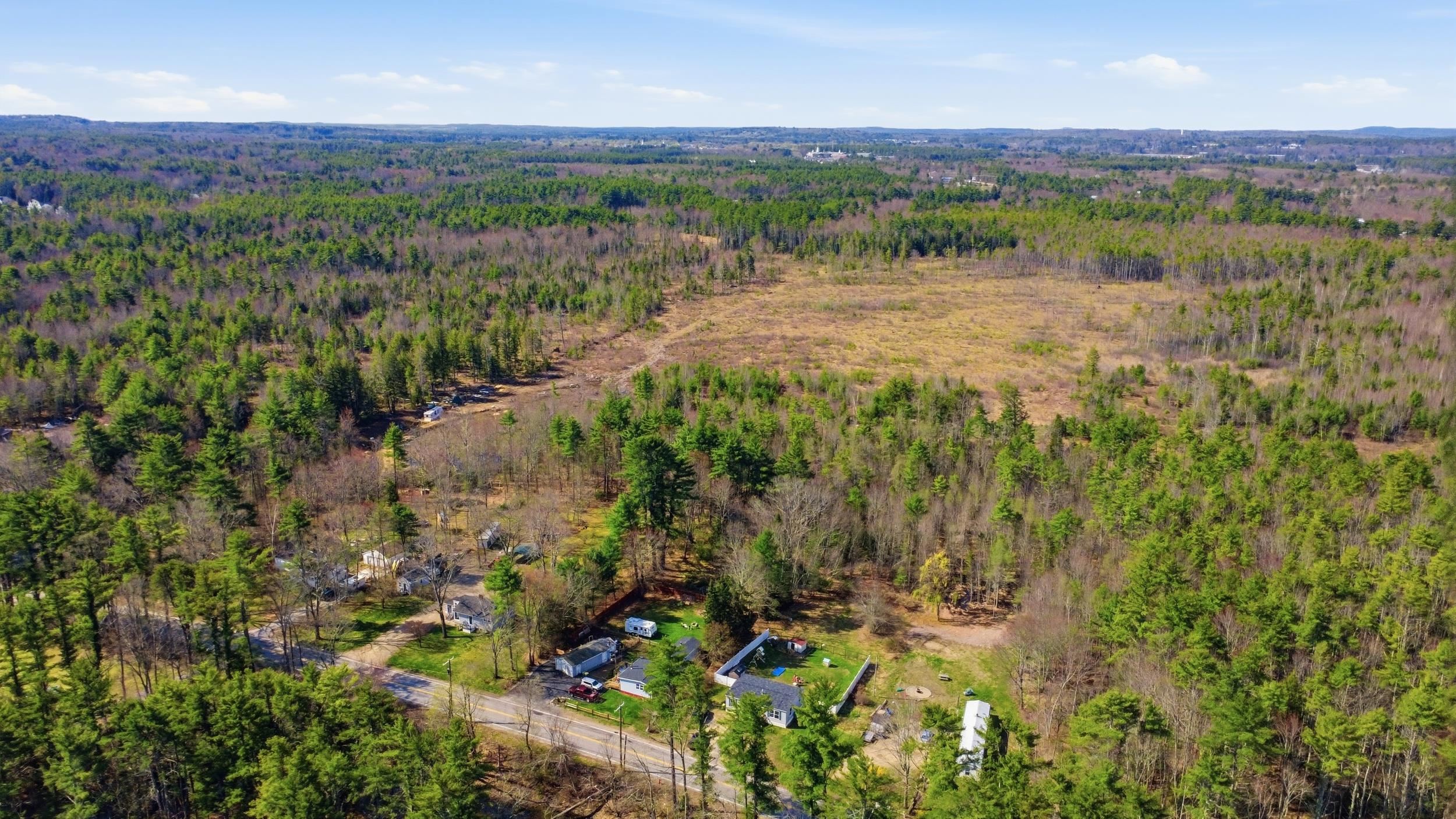 147 Salmon Falls Rd, Rochester, NH 03868