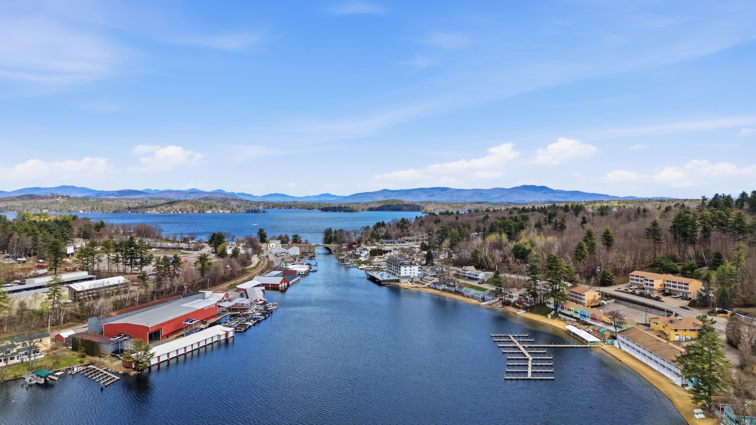 1144 Weirs Blvd, Laconia, NH 03246