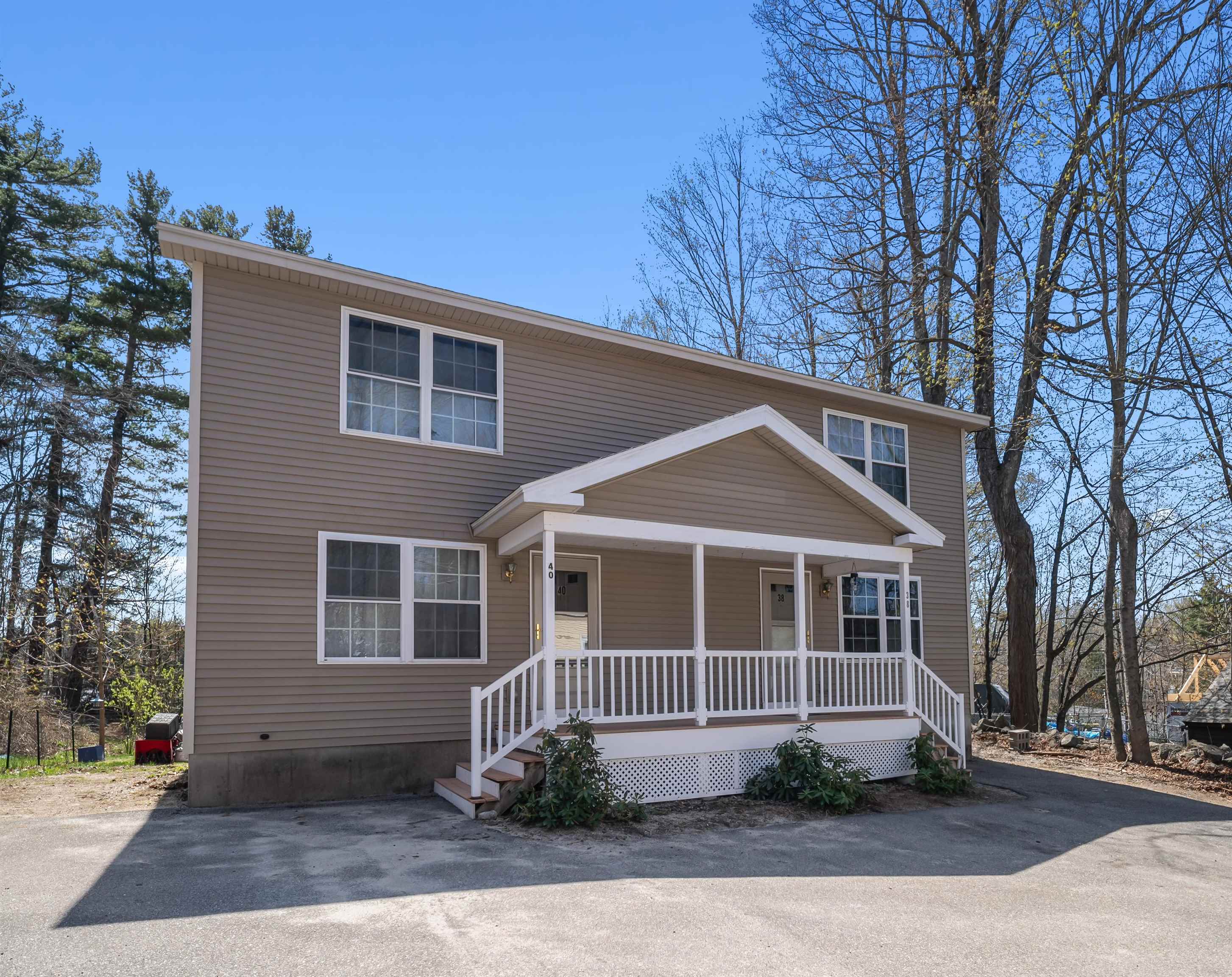 38 - 40 Cedar St, Wakefield, NH 03872