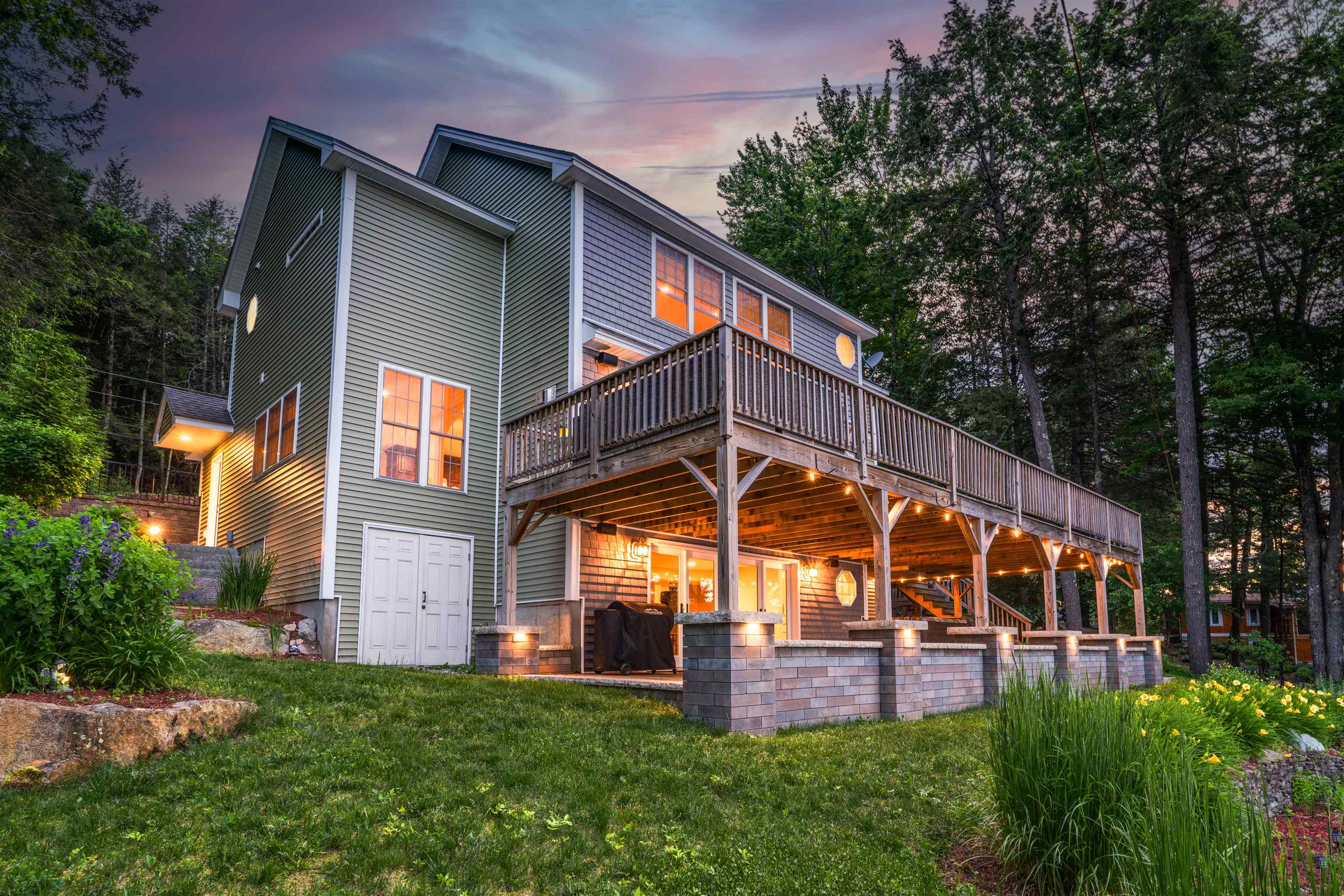 109 Leeward Shores Rd, Moultonborough, NH 03254