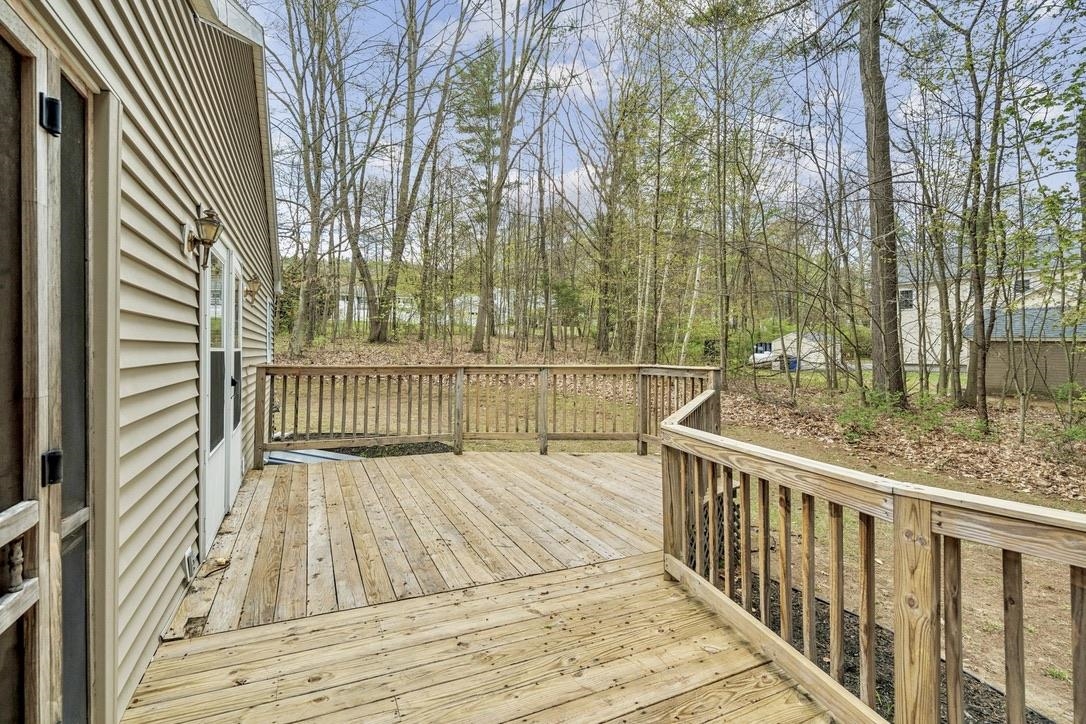 6 Forsyth Pl, Claremont, NH 03743