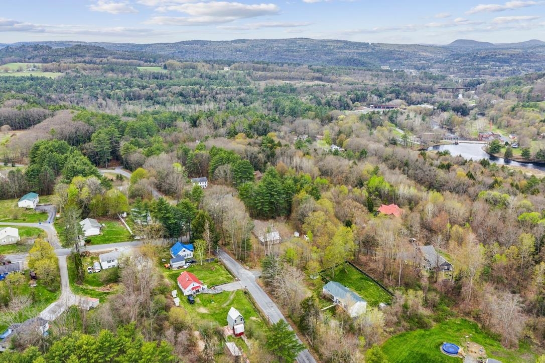 6 Forsyth Pl, Claremont, NH 03743