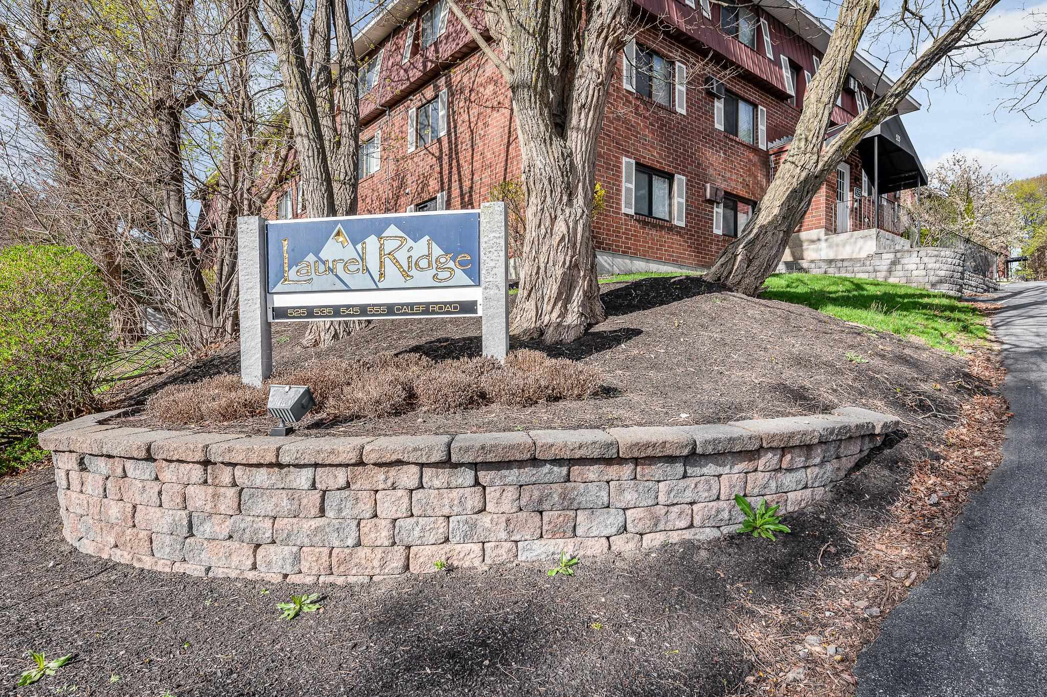 555 Calef Rd, Manchester, NH 03103
