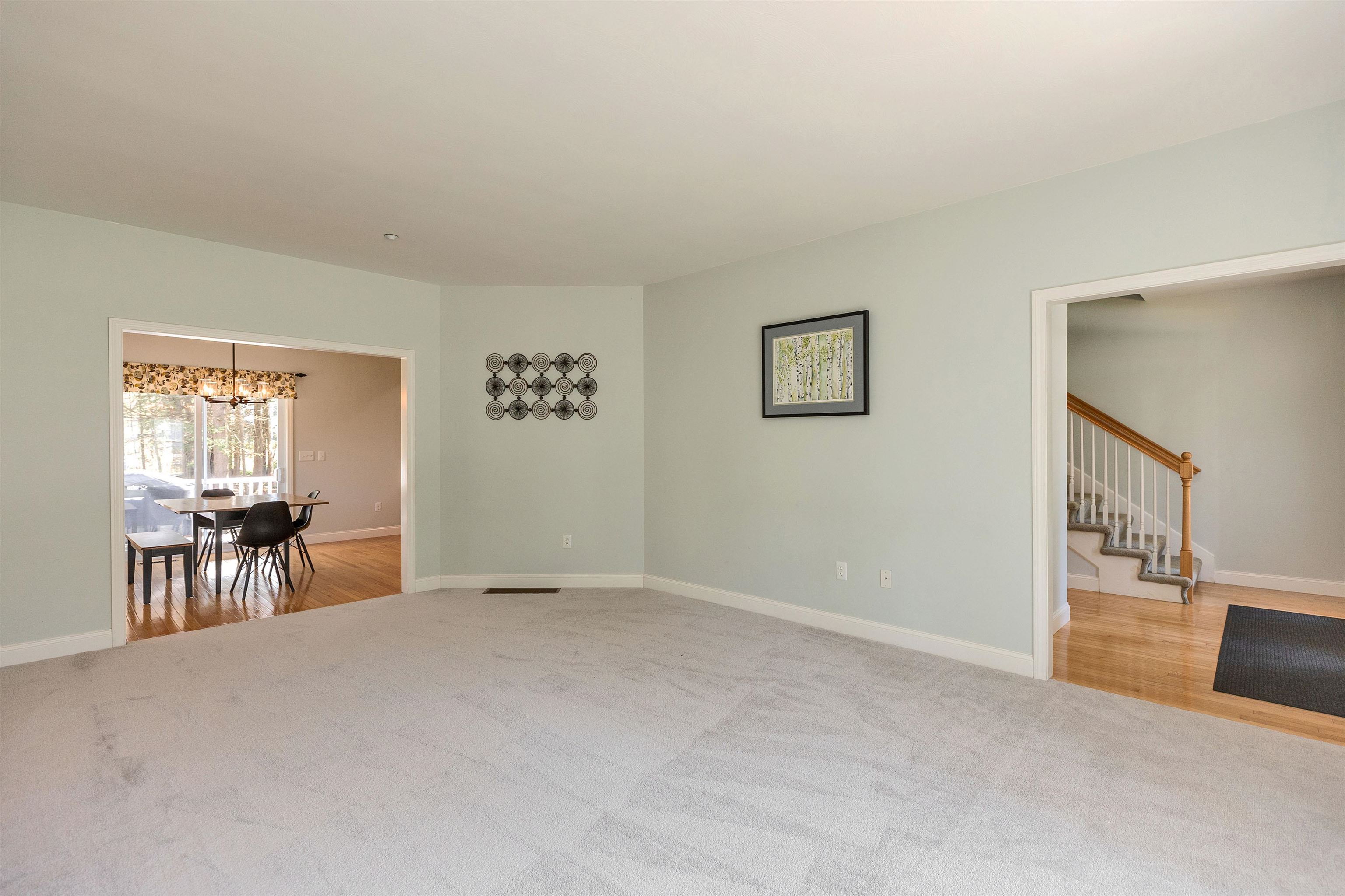 20 Robbe Farm Rd, Peterborough, NH 03458