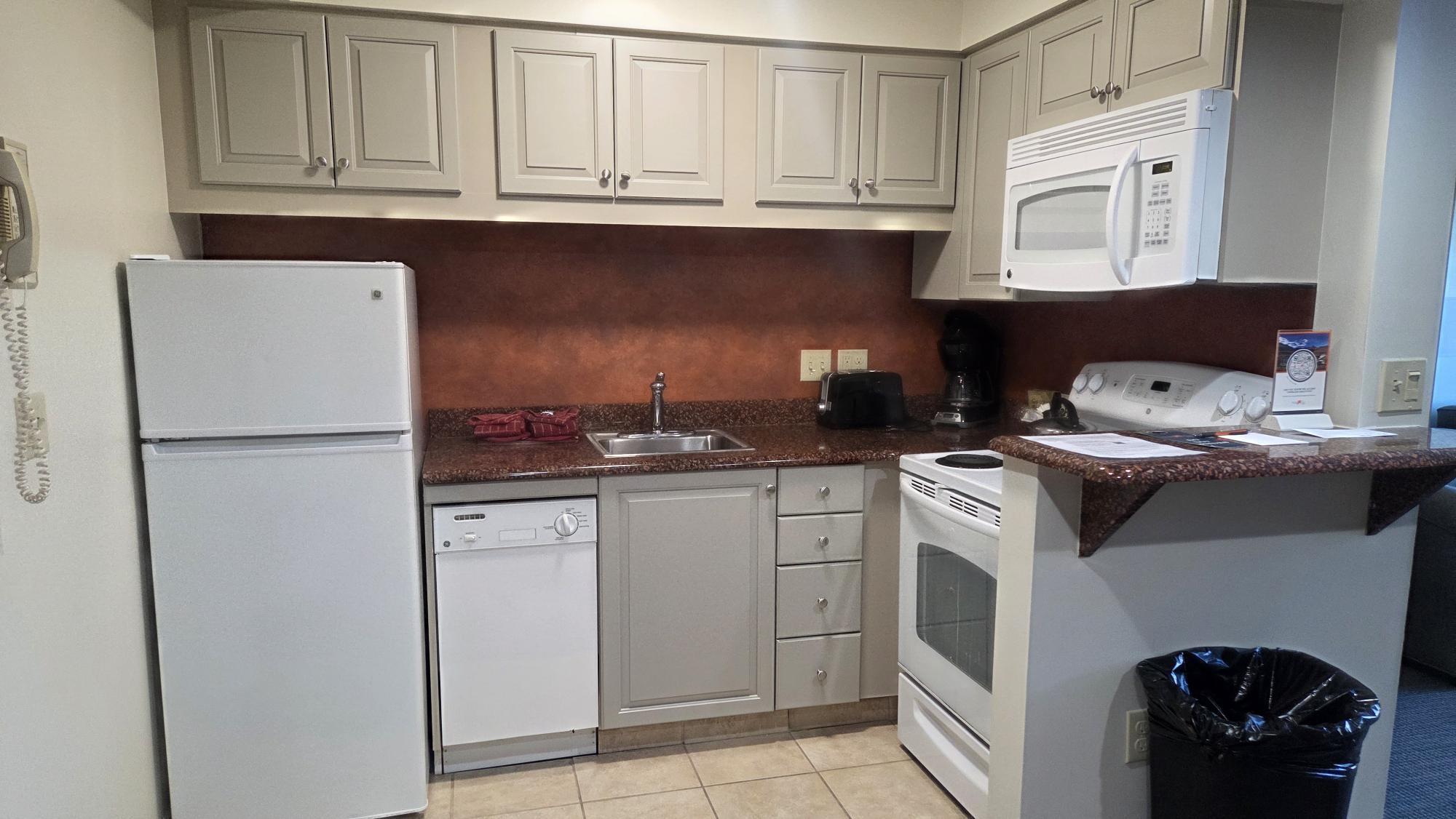 90 Loon Mountain Rd, Lincoln, NH 03251