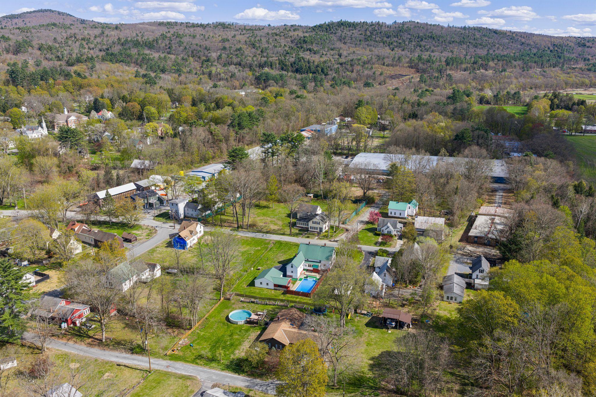 52 Dell St, Charlestown, NH 03603