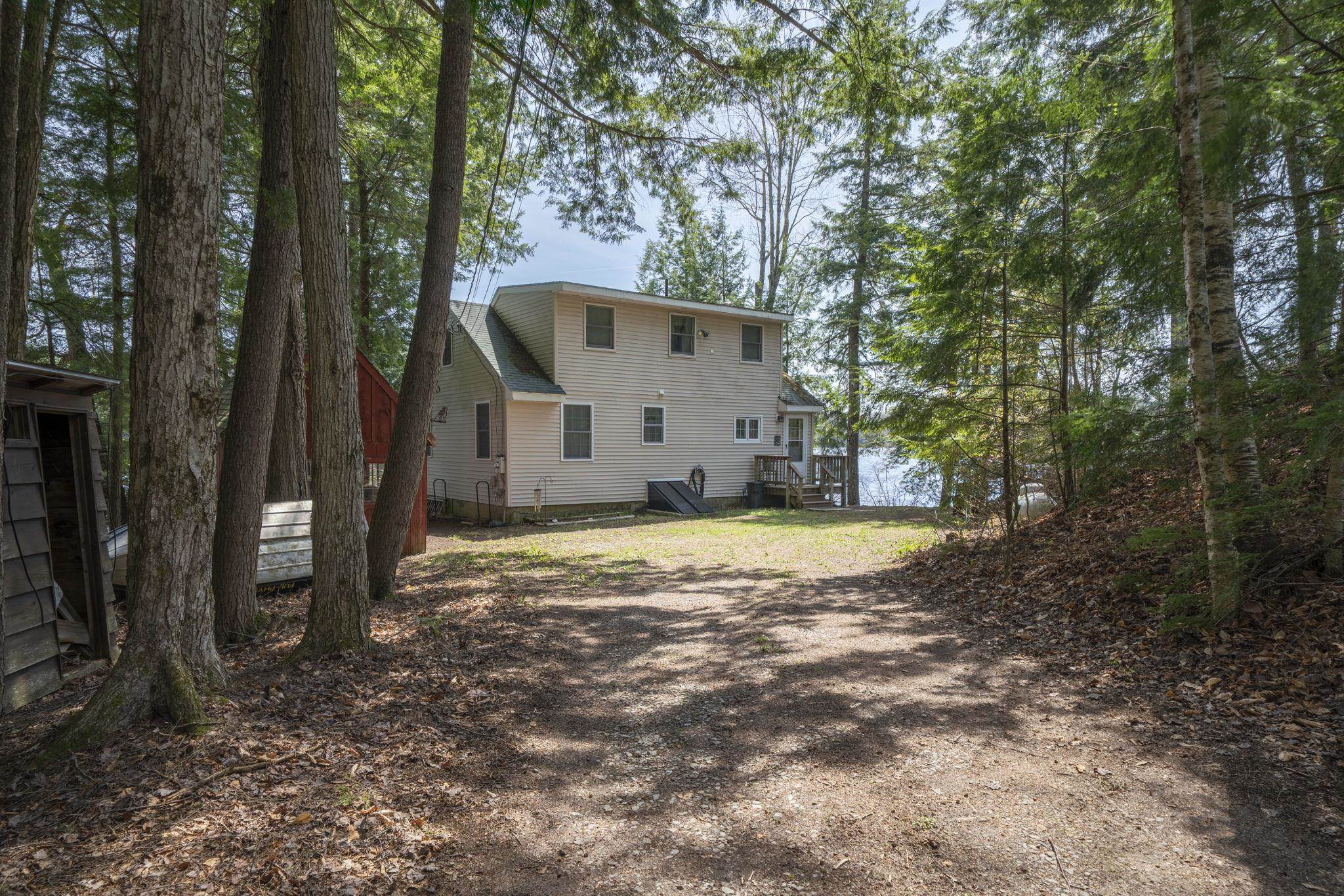 408 Whitney Rd, Stoddard, NH 03464