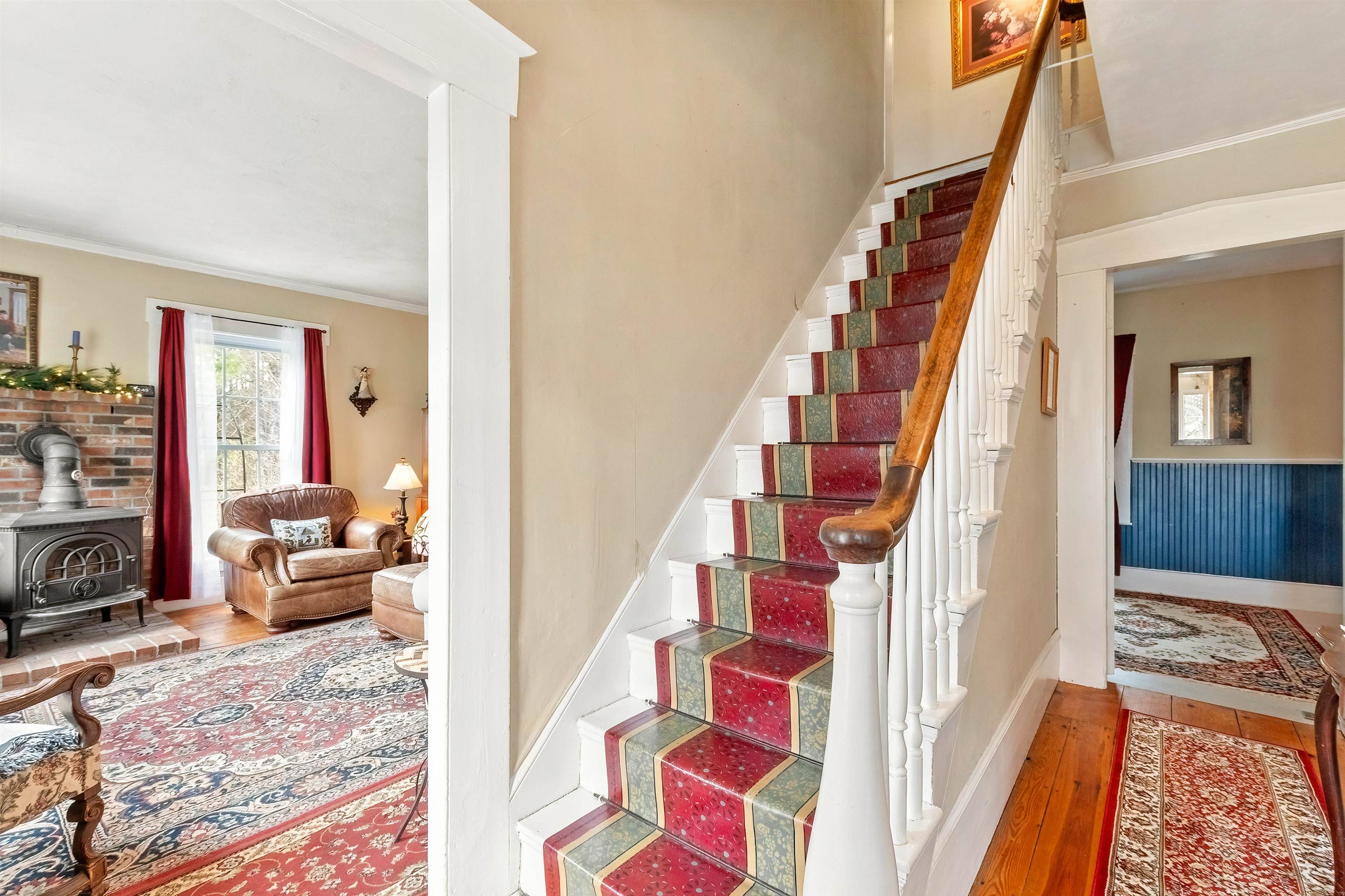 14 Grist Mill St, Sutton, NH 03260