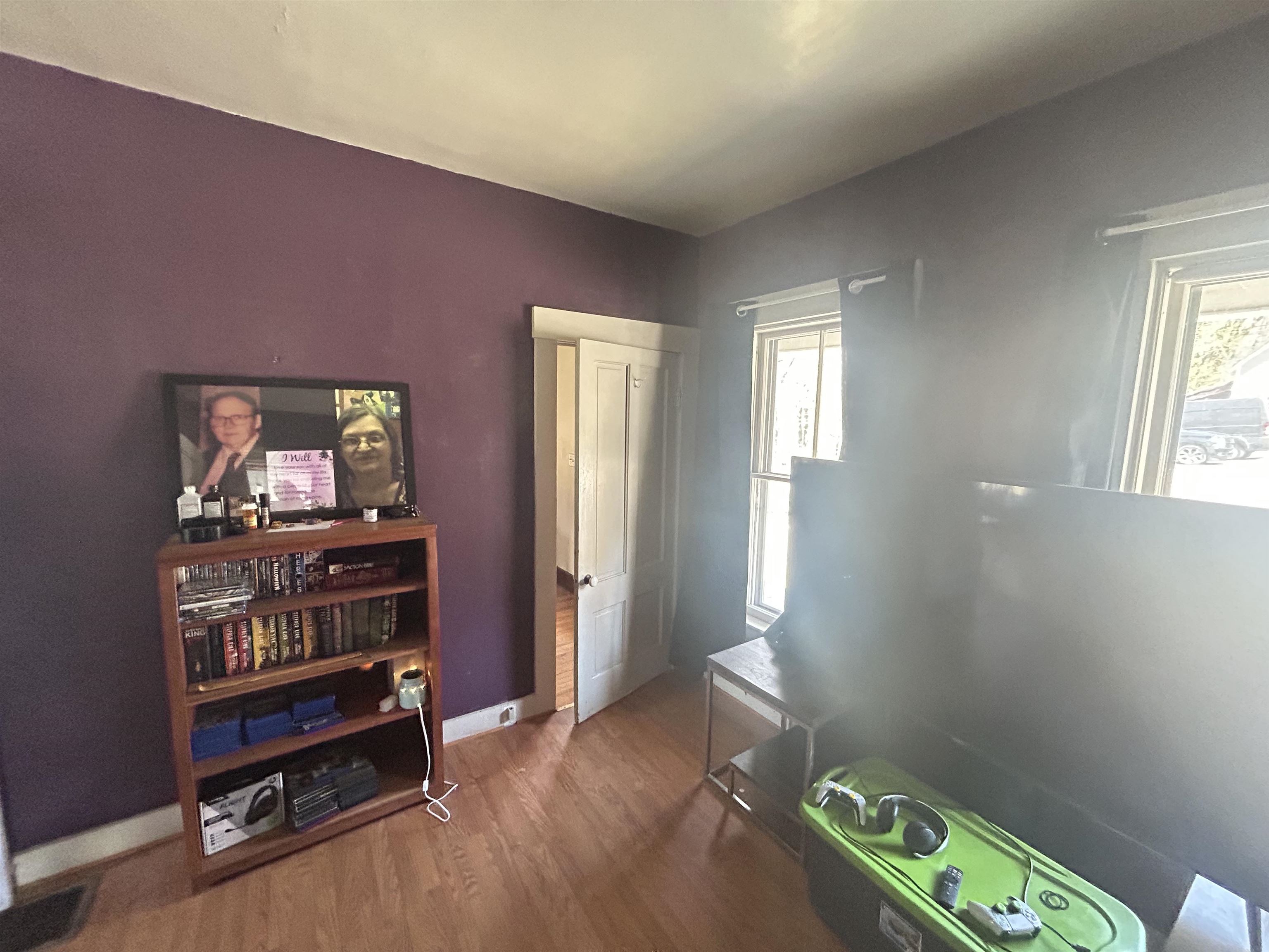20 Pearl St, Hillsborough, NH 03244