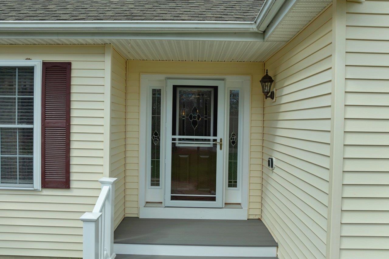 303 Lords Mill Rd, Epsom, NH 03234