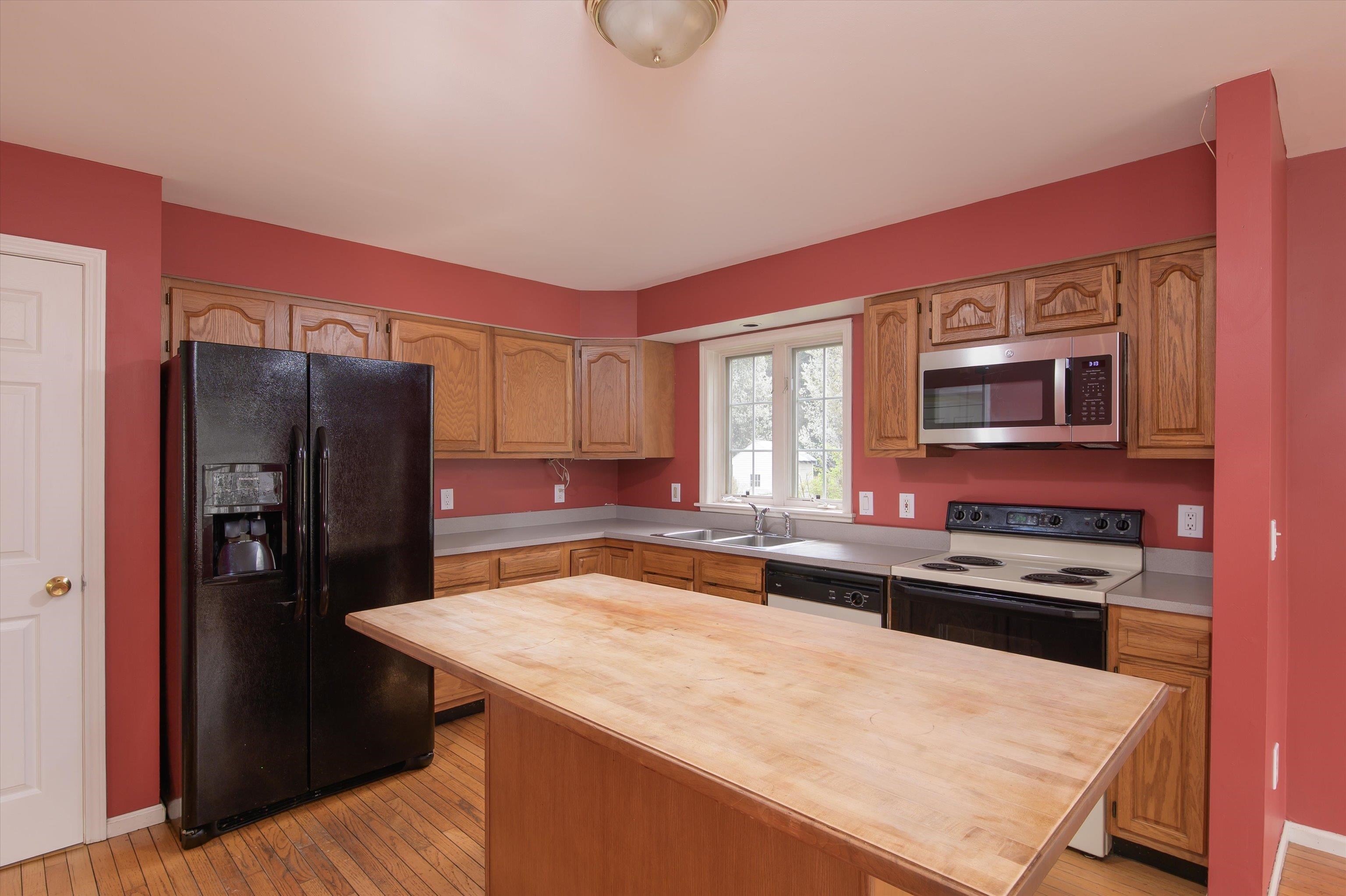 Kitchen 25192433