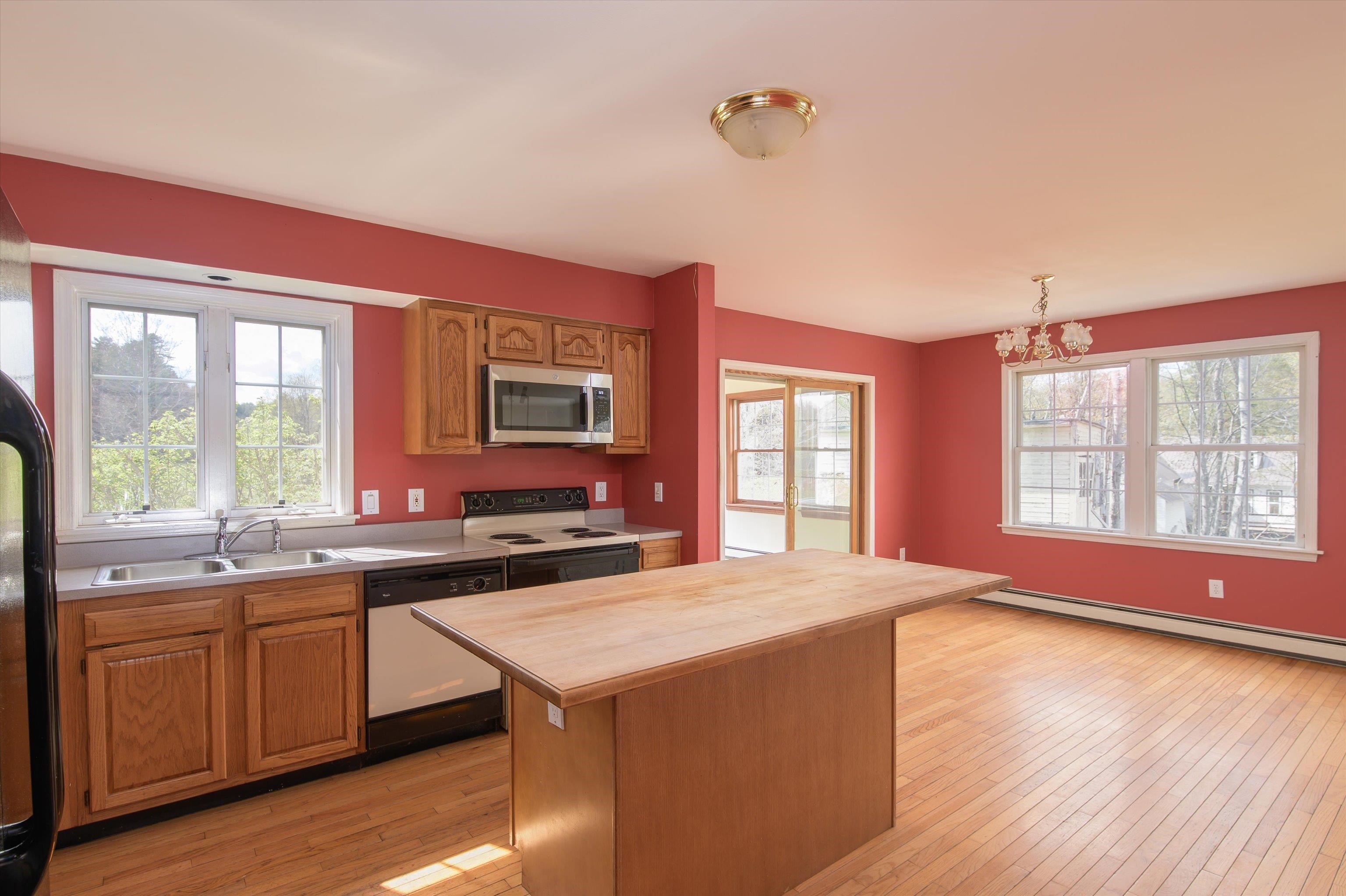 Kitchen 25192435
