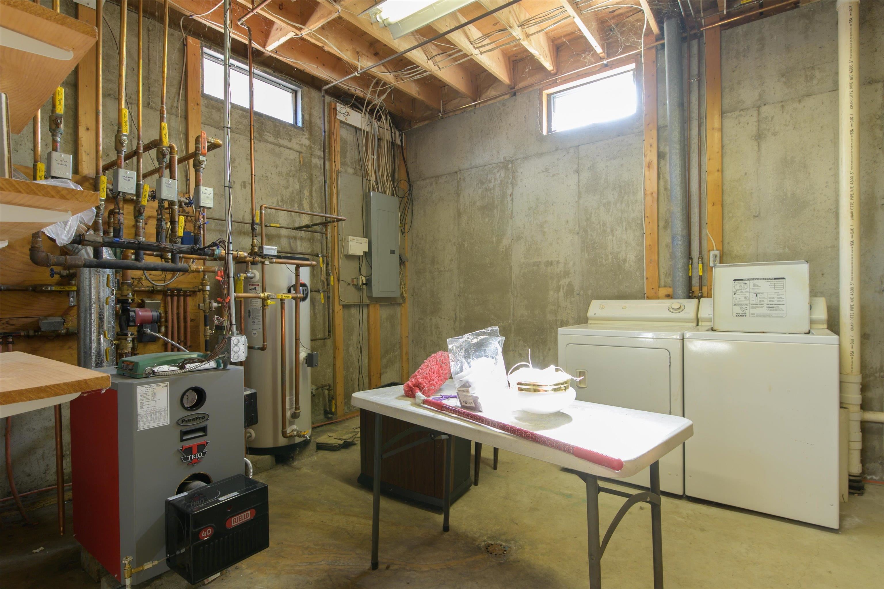 Mechanical Room 25192575