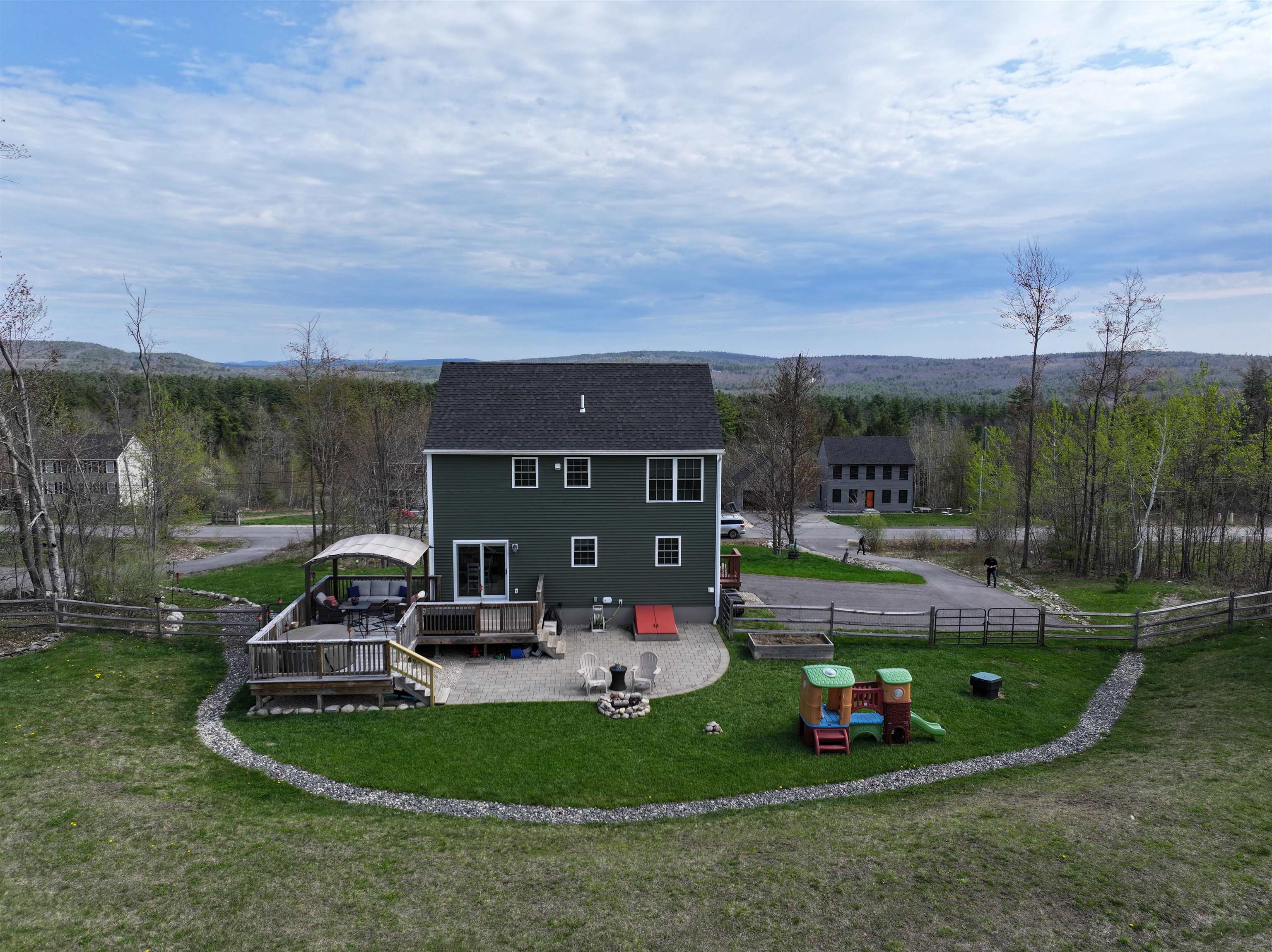 80 Richards Way, Farmington, NH 03835
