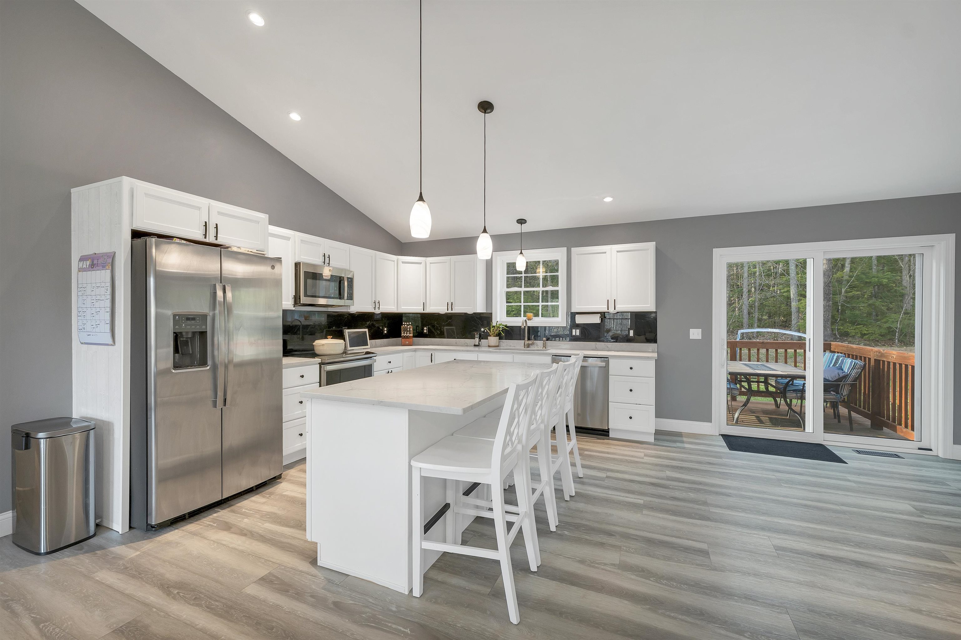 123 Parade Rd, Barnstead, NH 03218