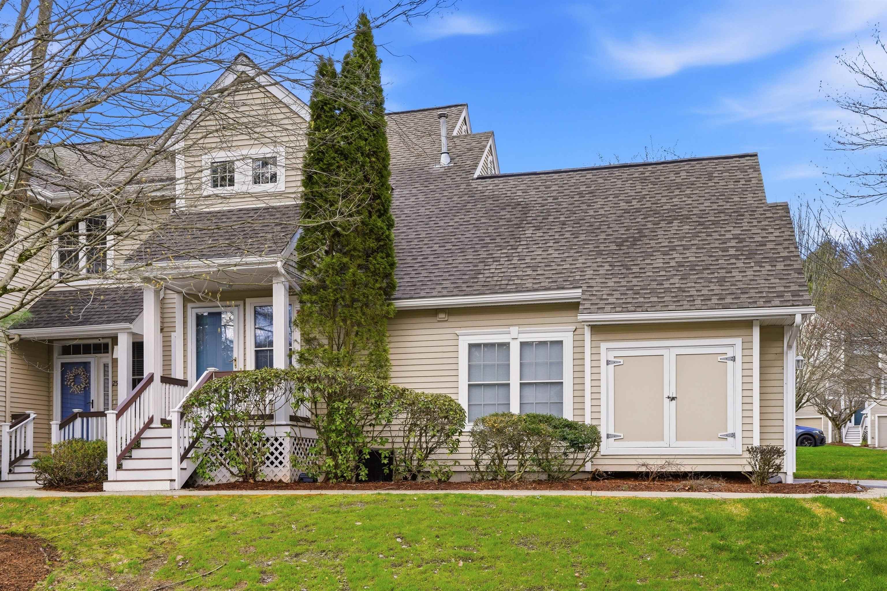 23 Bourne Dr, Bedford, NH 03110
