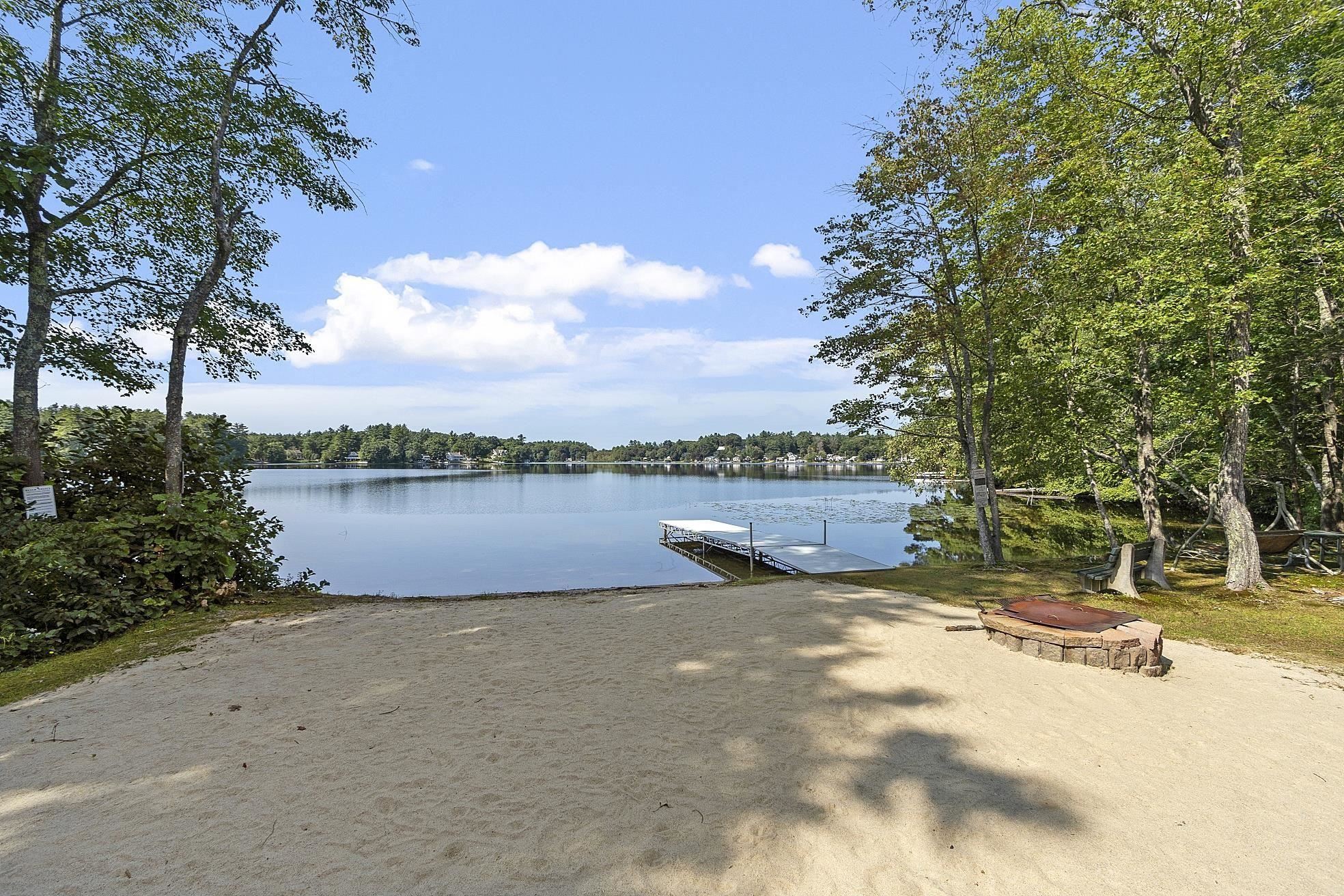 21 Linden Dr, Hampstead, NH 03826
