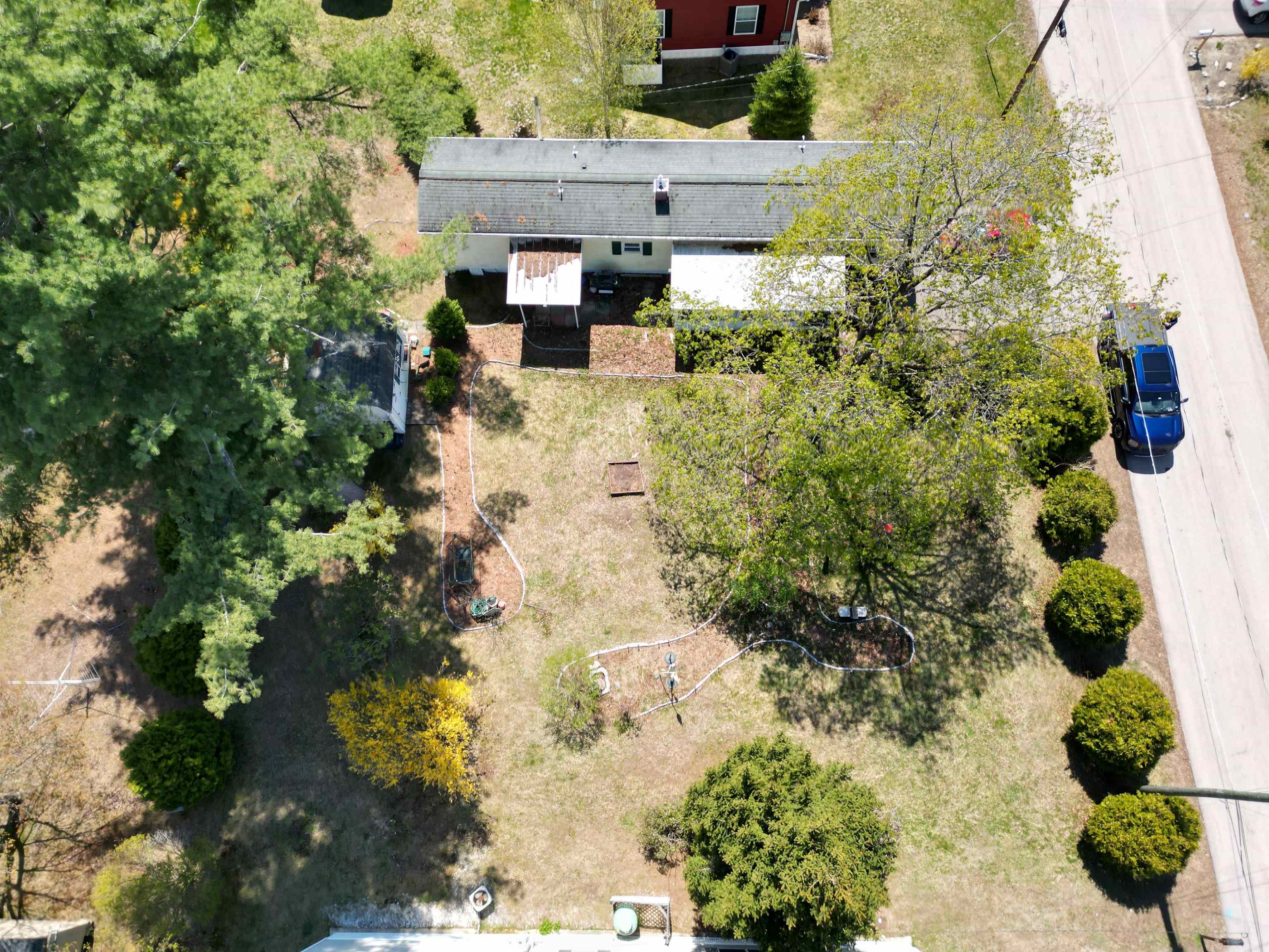 5 Shadycrest Dr, Nashua, NH 03062