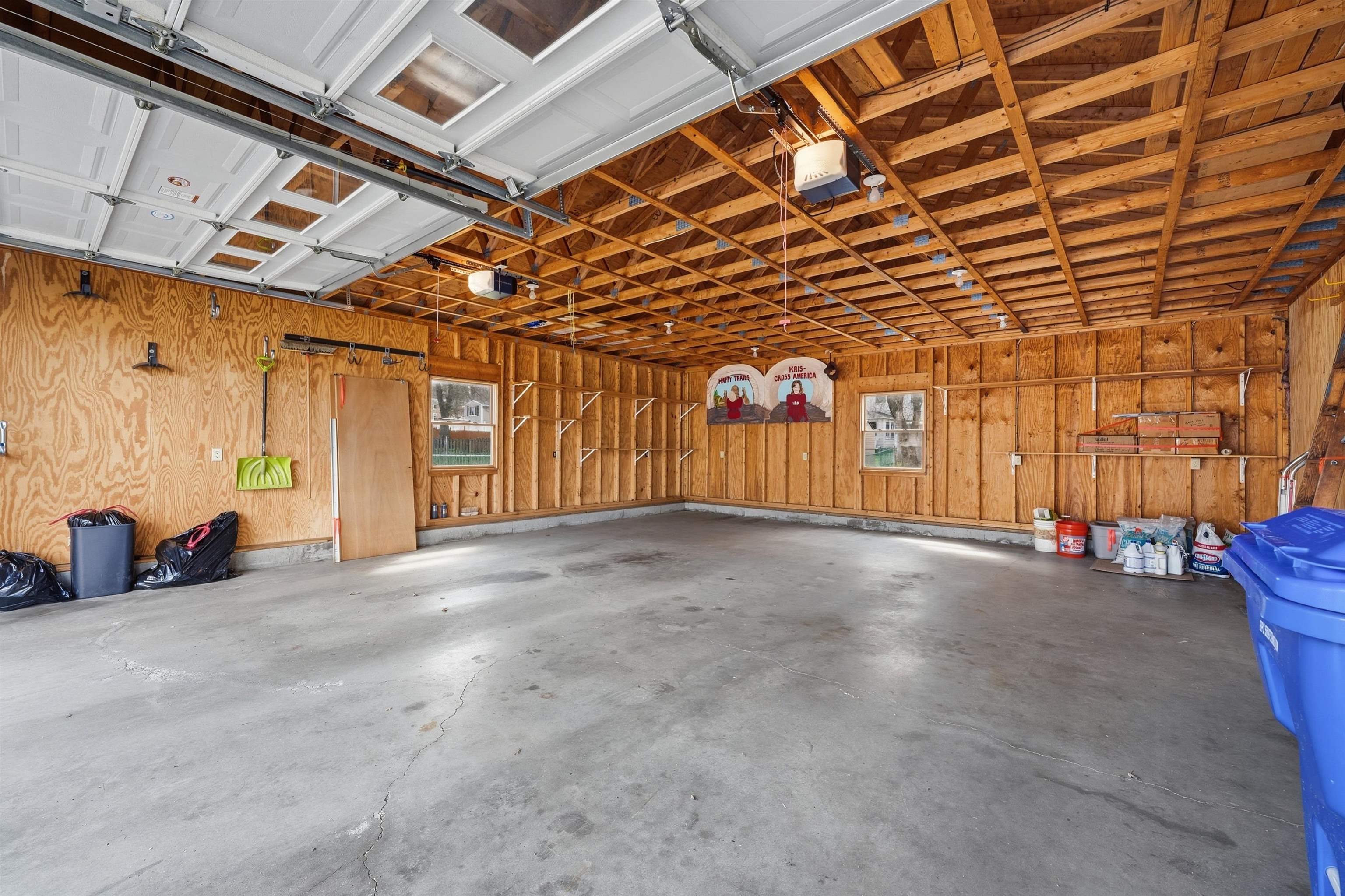 41 Woodgate Ct, Manchester, NH 03103