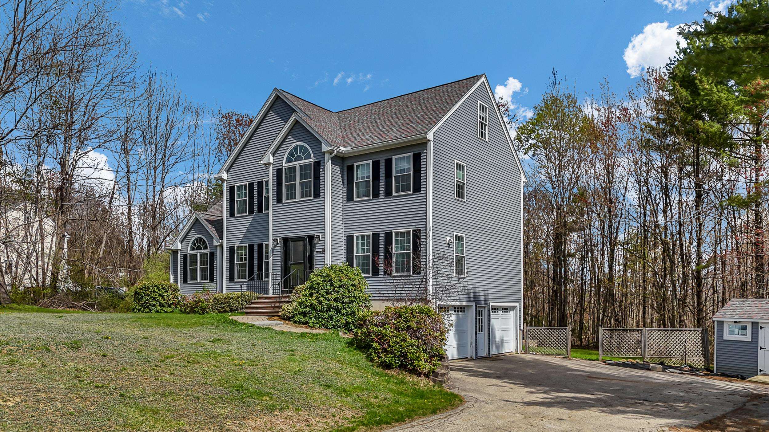 19 Davlynn Dr, Northwood, NH 03261