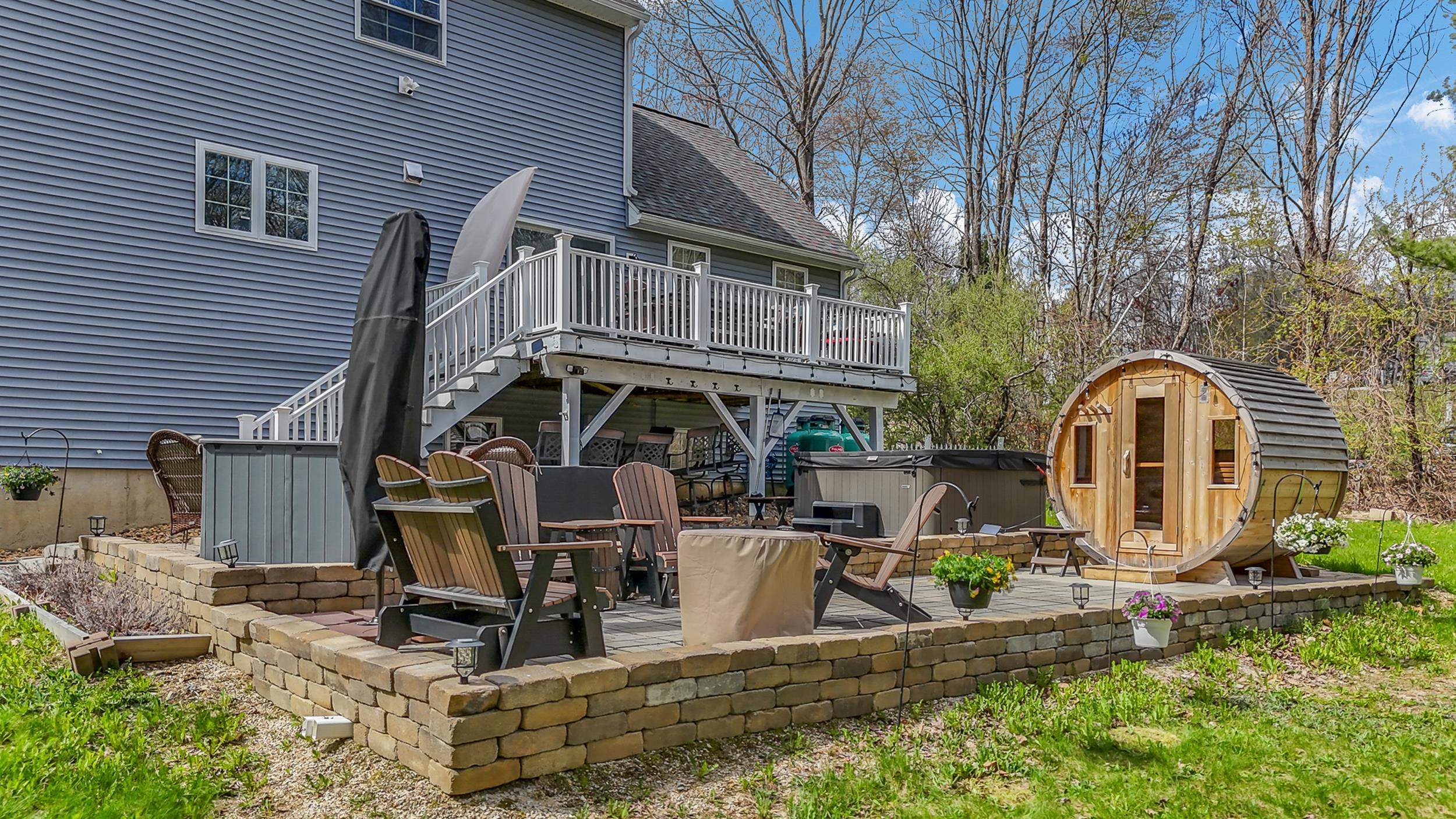 19 Davlynn Dr, Northwood, NH 03261