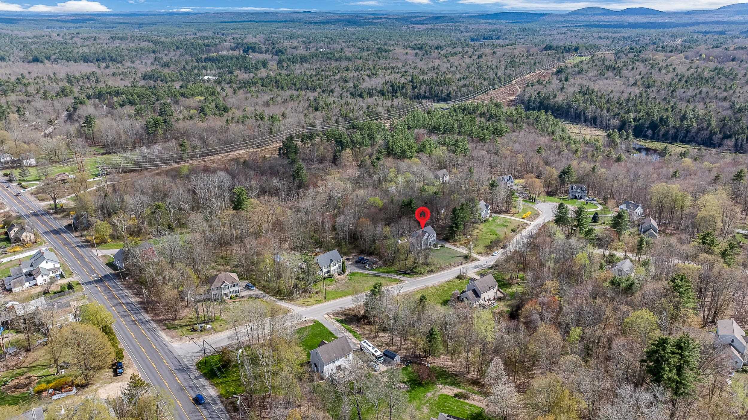 19 Davlynn Dr, Northwood, NH 03261