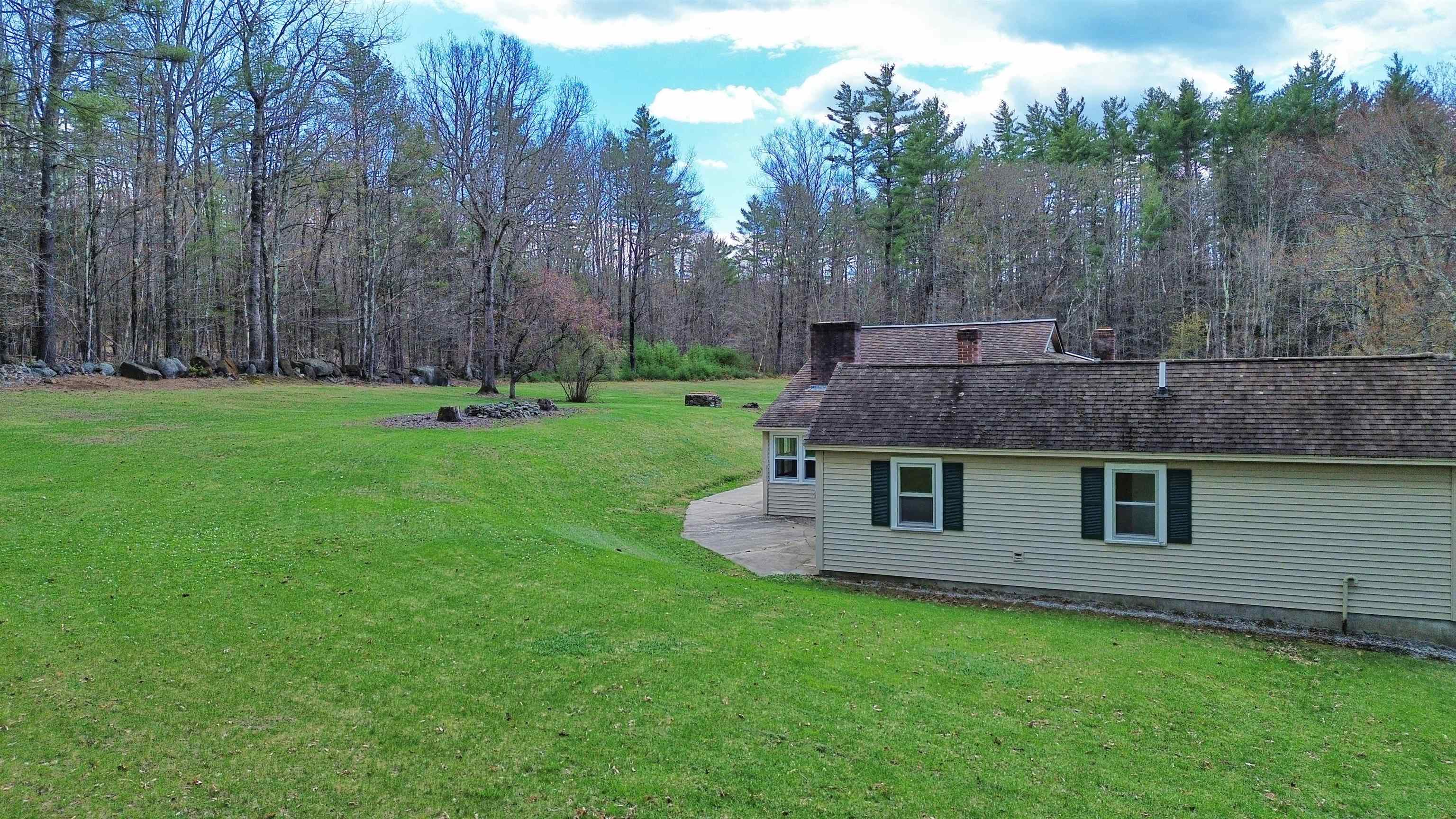 456 Salisbury Rd, Franklin, NH 03235