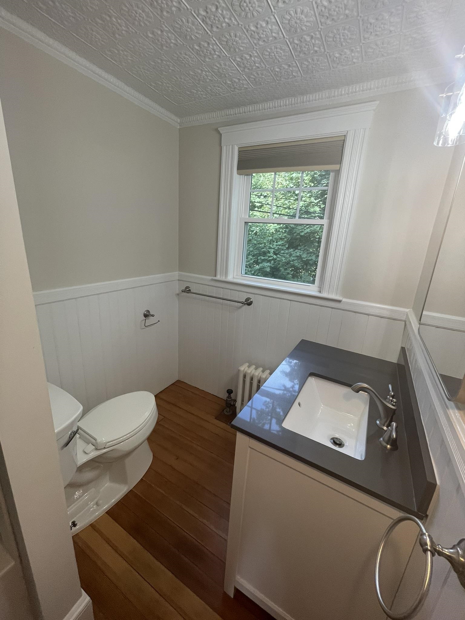 221 Atlantic Ave, North Hampton, NH 03862