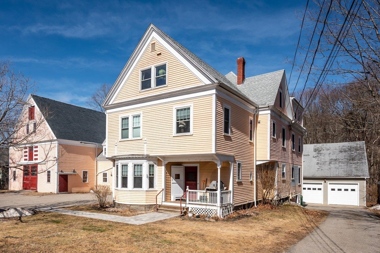 221 Atlantic Ave, North Hampton, NH 03862