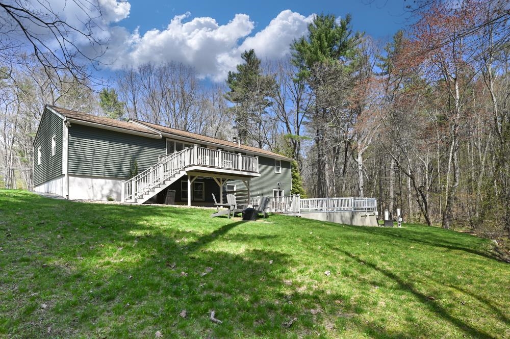 30 Morrison Rd, Windham, NH 03087
