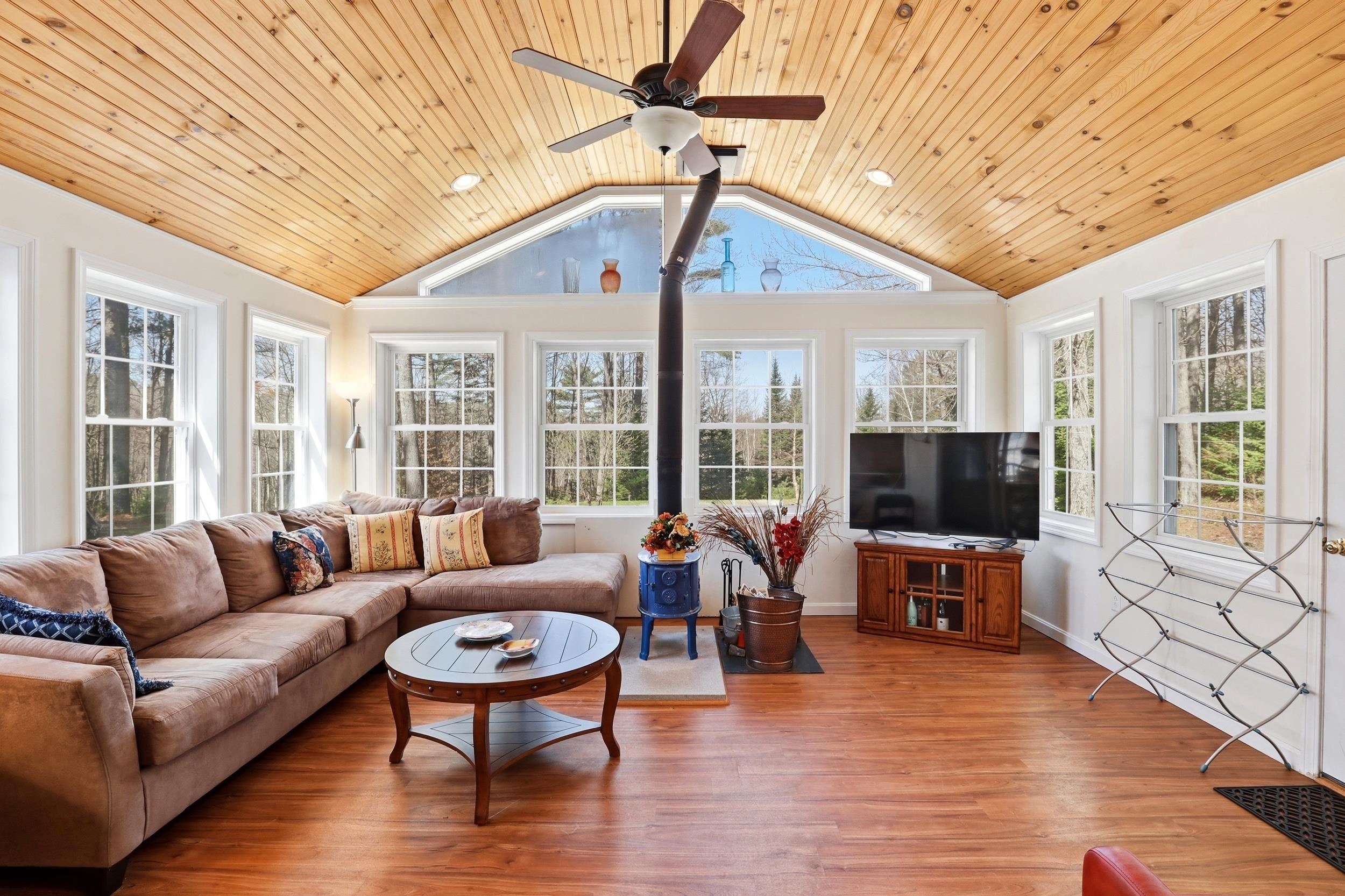 150 Stoney Brook Rd, Newbury, NH 03255