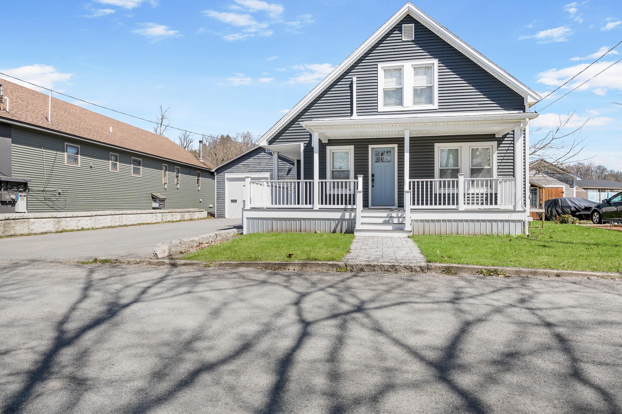 13 Merrill St, Colebrook, NH 03576