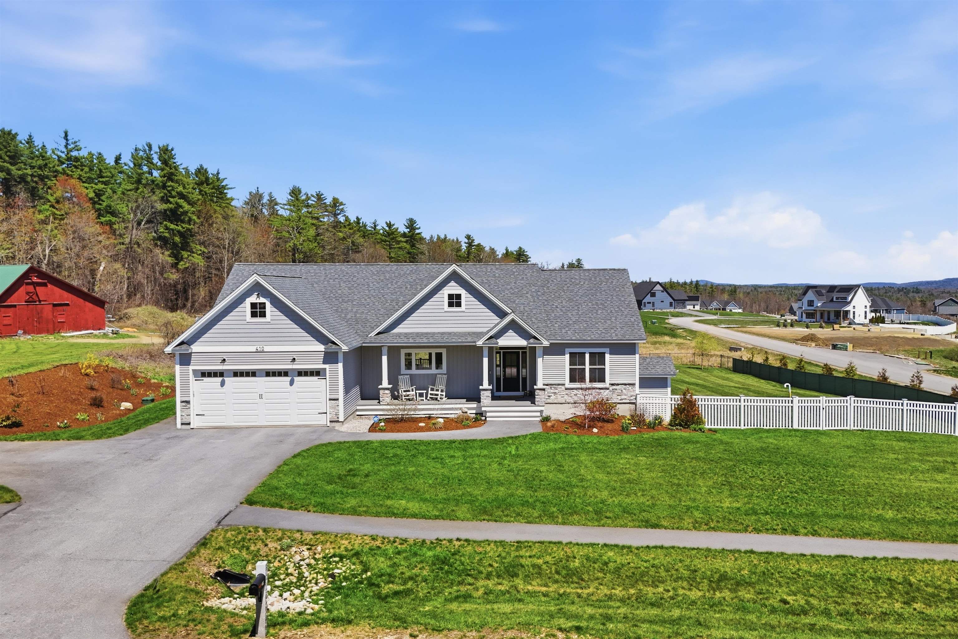 410 Blane Cir #55, Pembroke, NH 03275