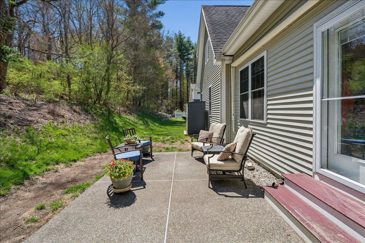 198 Mclane Way, Manchester, NH 03104