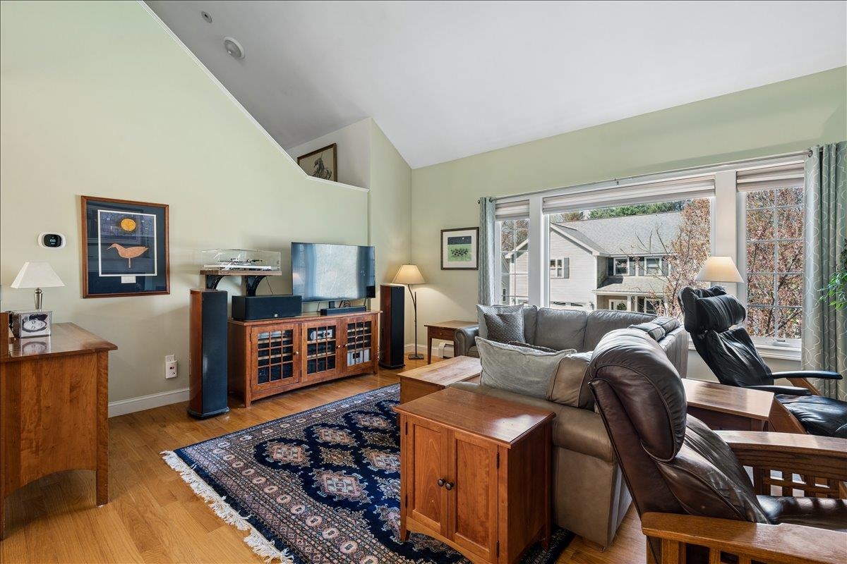 198 Mclane Way, Manchester, NH 03104