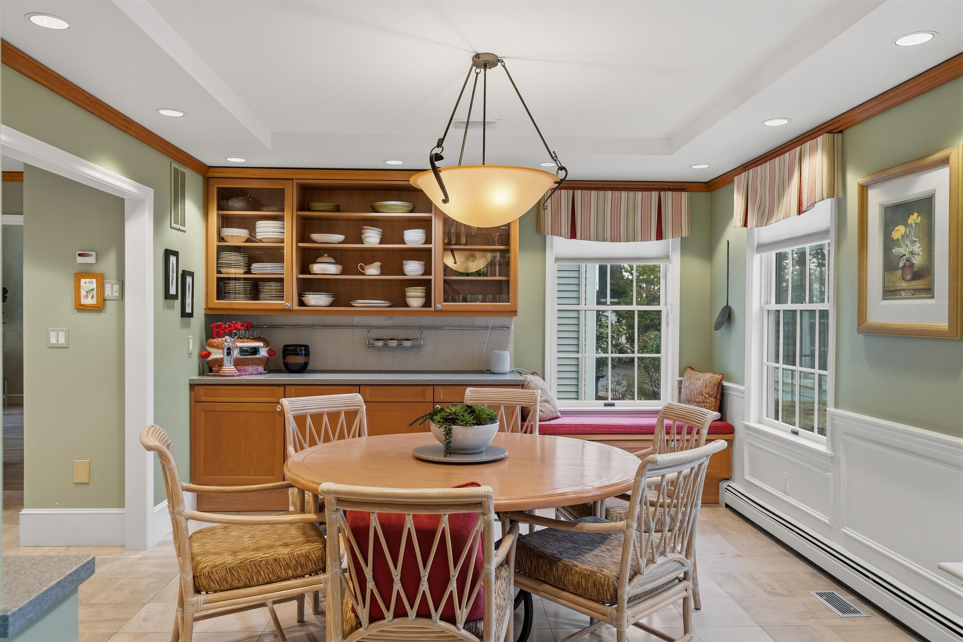 117 Castle Hill Rd, Windham, NH 03087