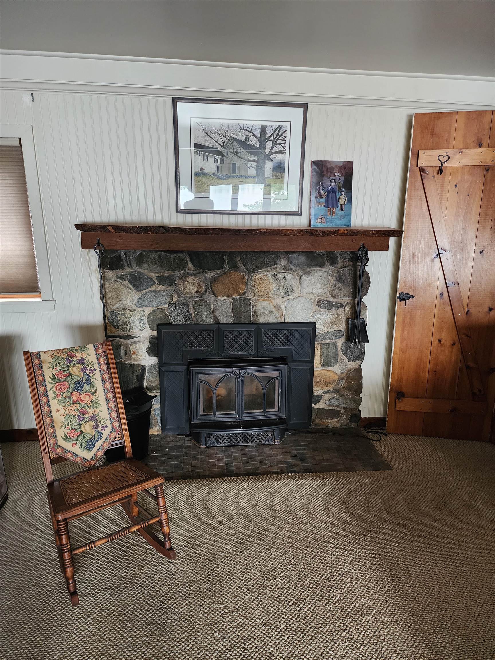 39 Headlands Rd, Winchester, NH 03470