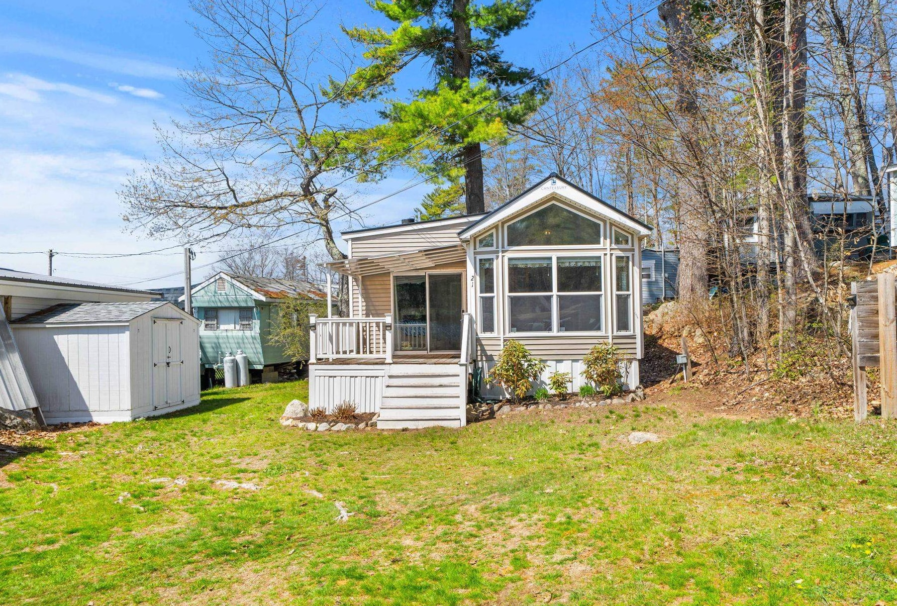 591 Weirs Blvd, Laconia, NH 03246-1109